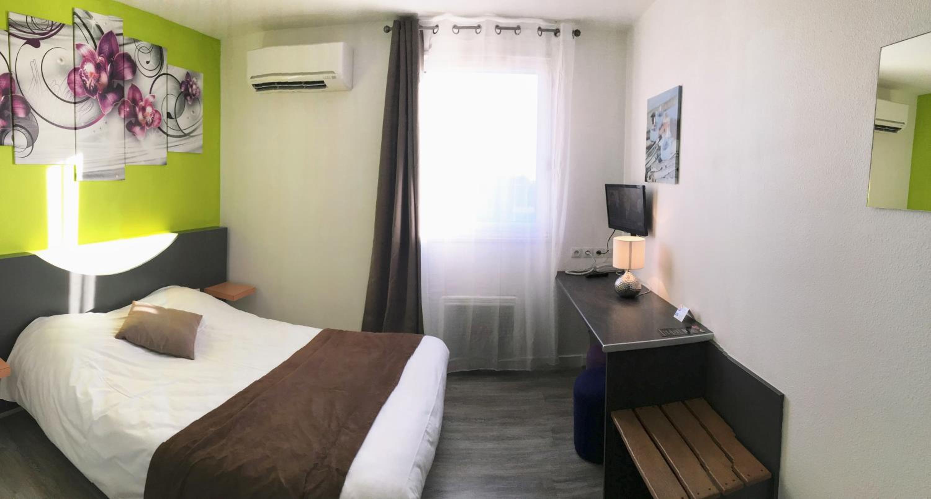 Double Room - Disability Access - Photo 2