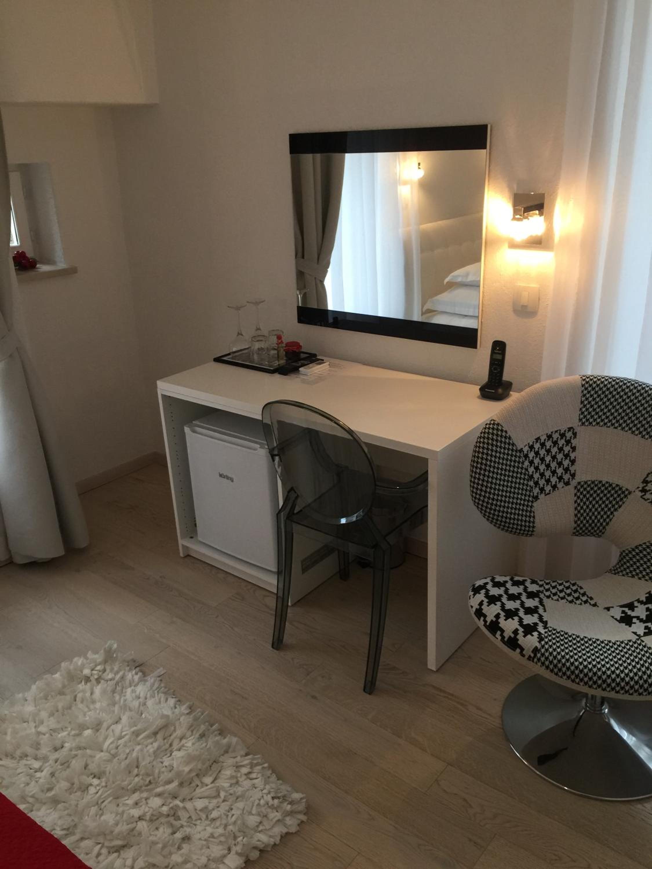 Deluxe Double Room photo 3