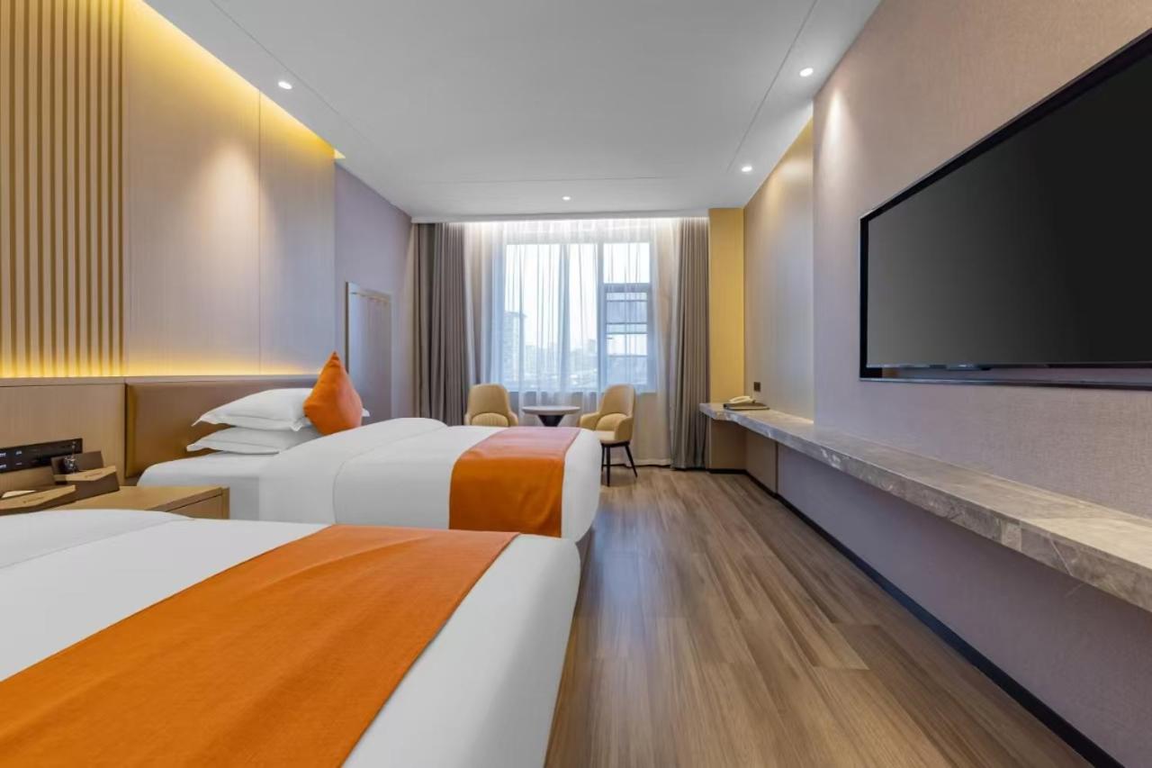 Deluxe Twin Room photo 2