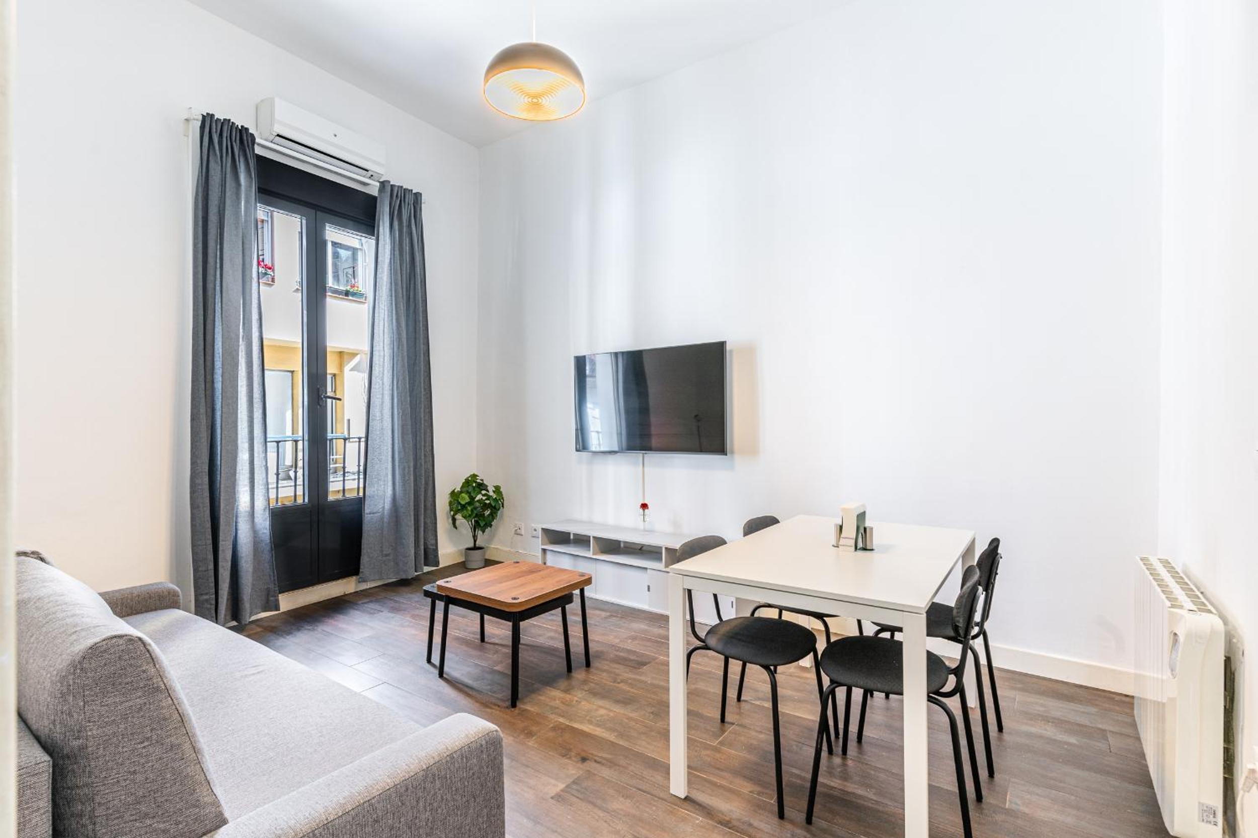 One-Bedroom Apartment with Balcony