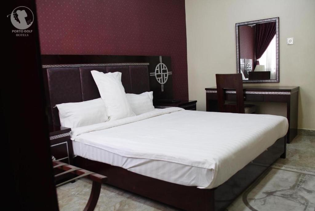 Large Single Room photo 2