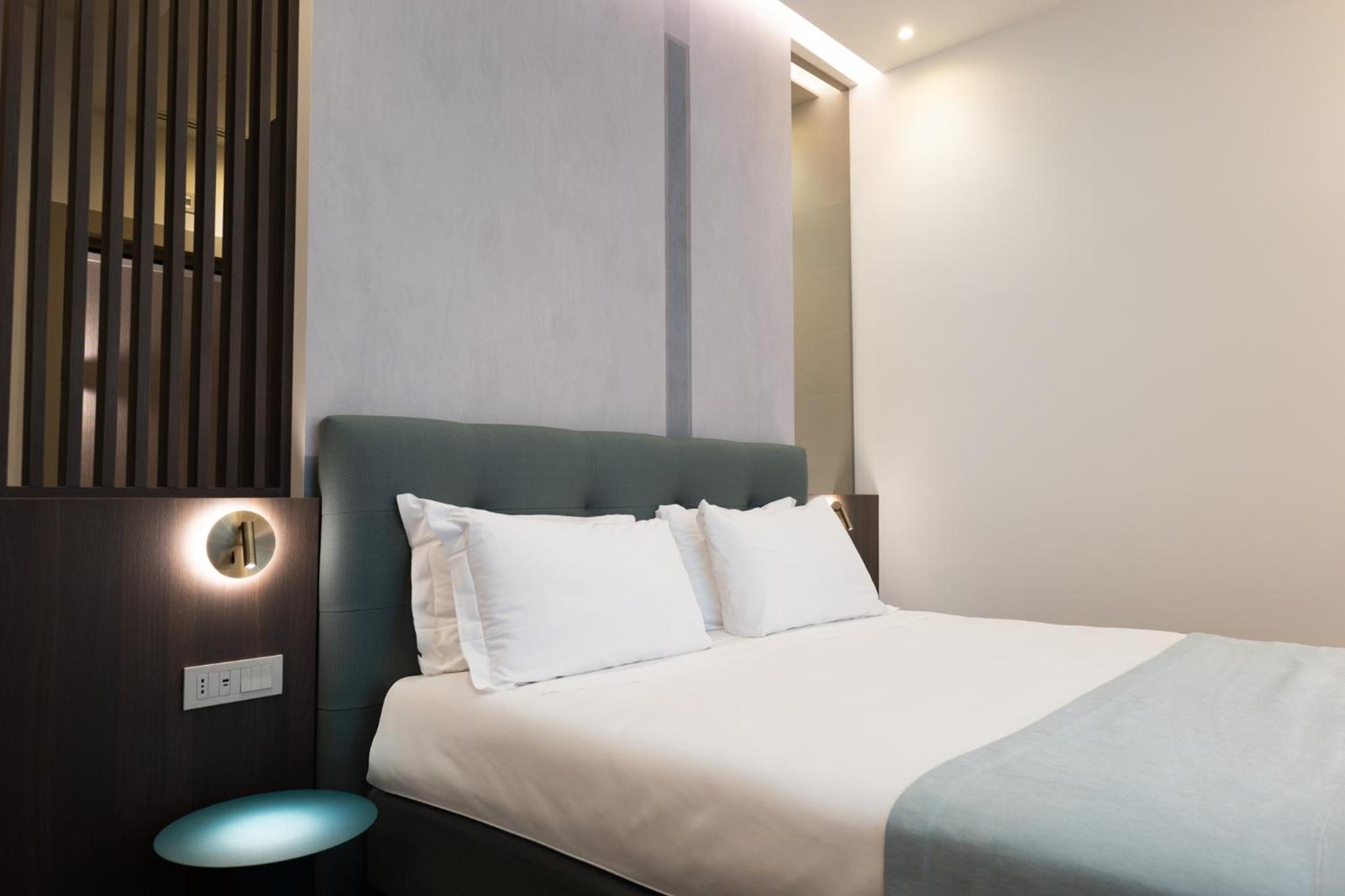 Junior Suite with Terrace - Photo 6