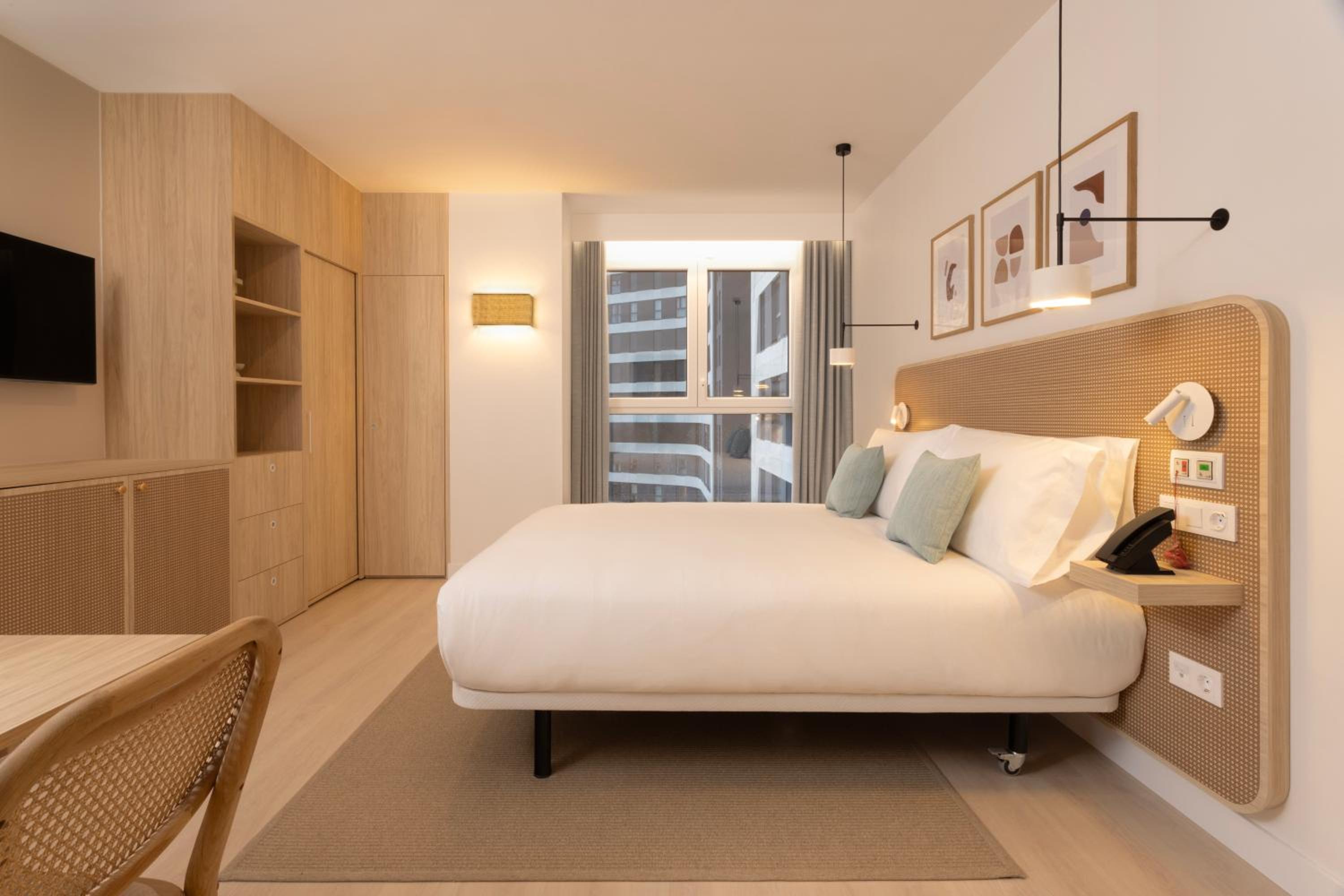 Studio Suite - Accessible photo 3