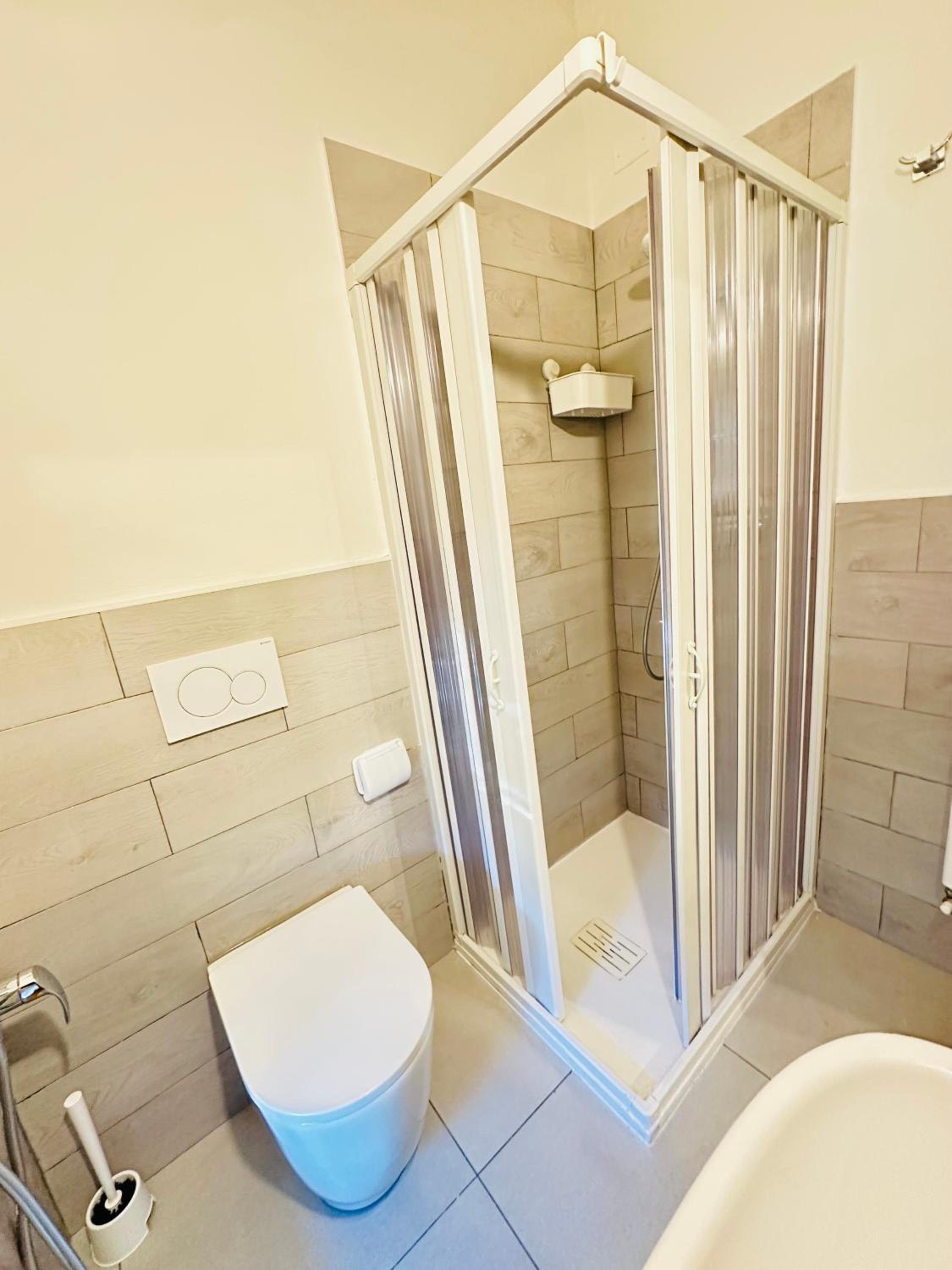 Large Single Room photo 1