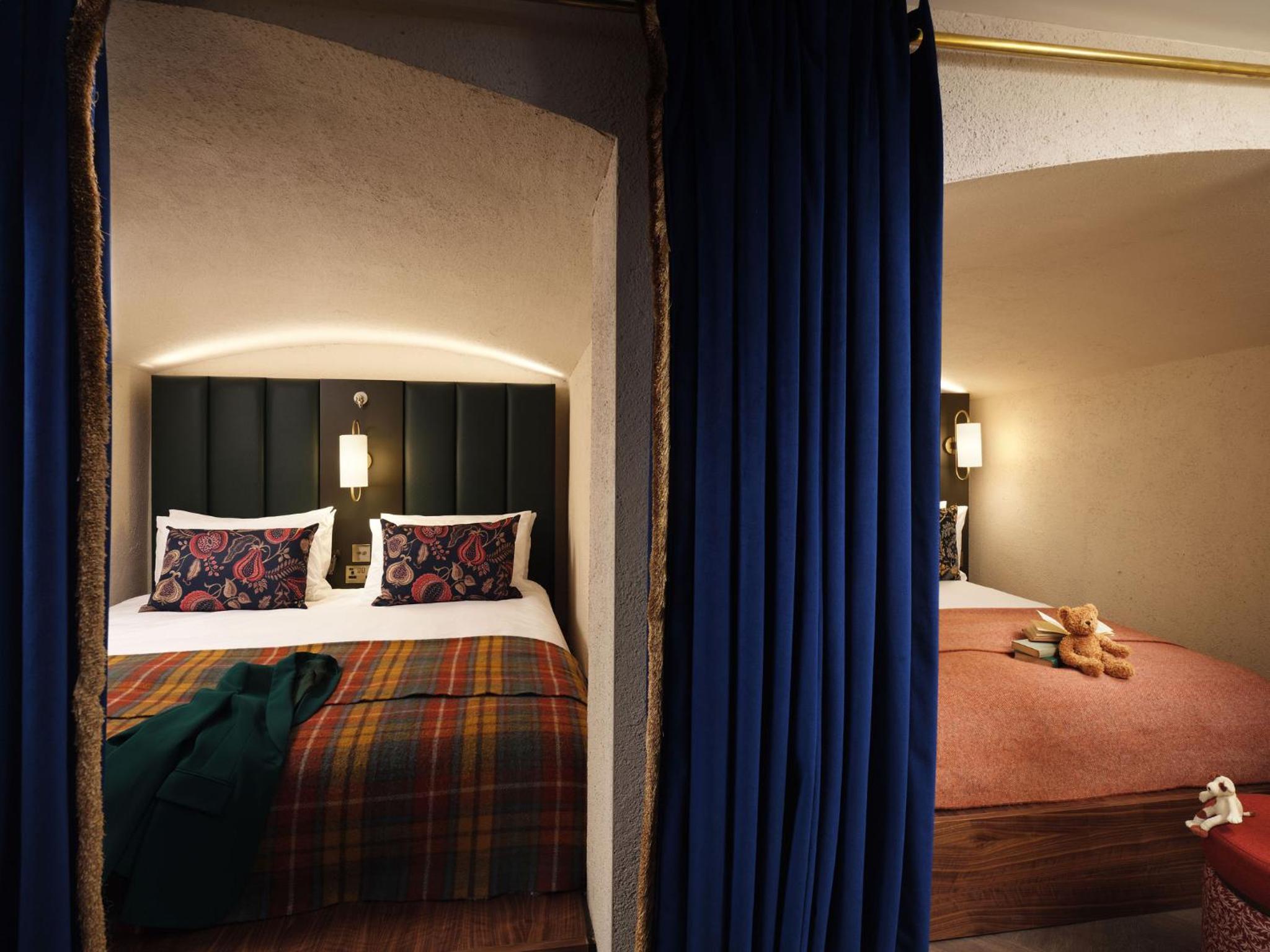 2 Bedroom Vault (Lower Ground Floor) 