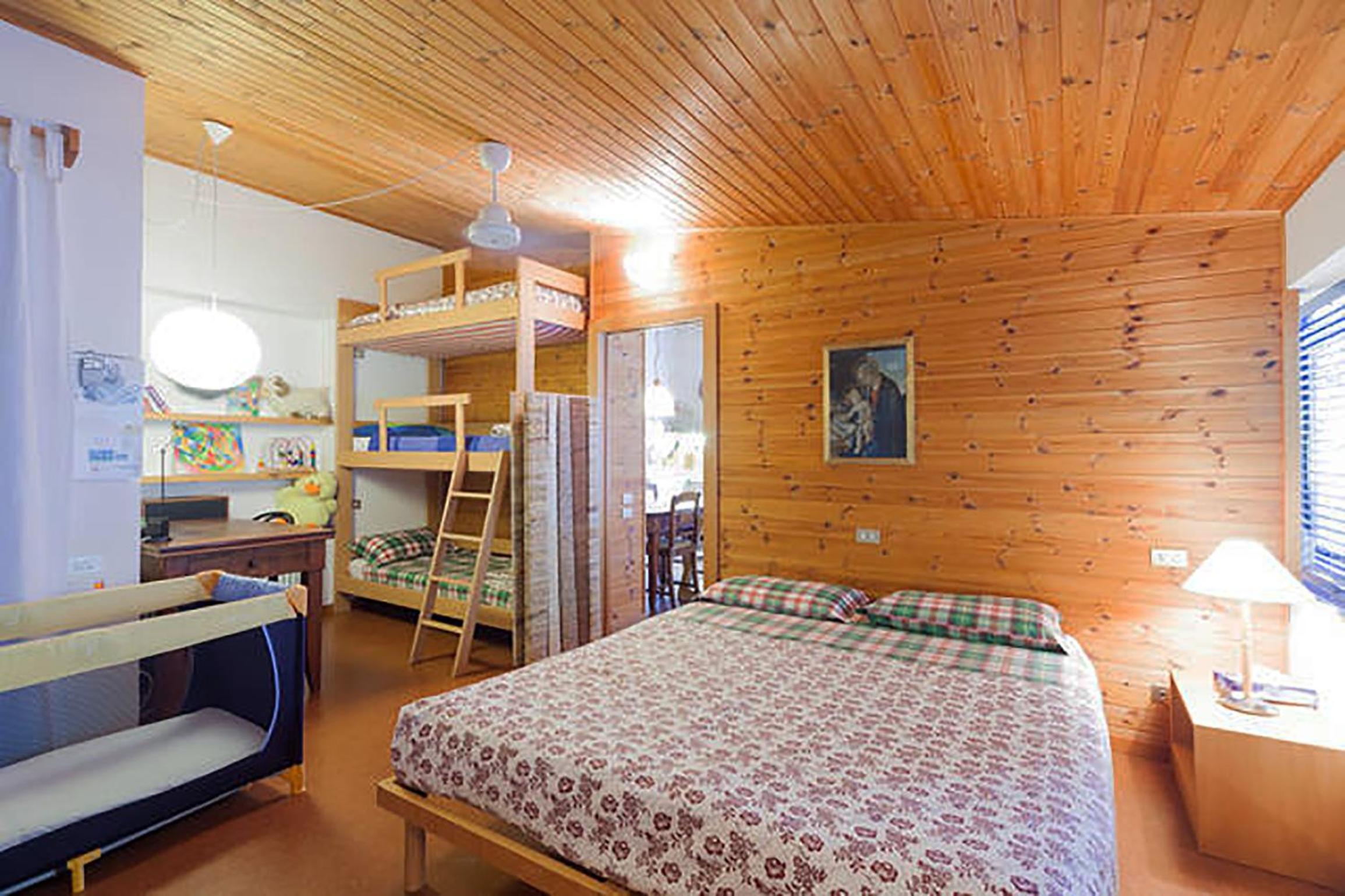 Large One-Bedroom Apartment