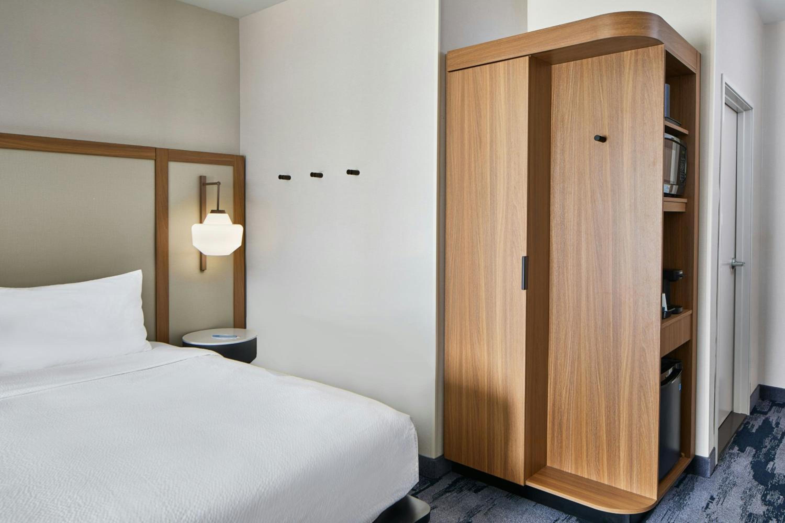 King Suite with Sofa Bed - Photo 2