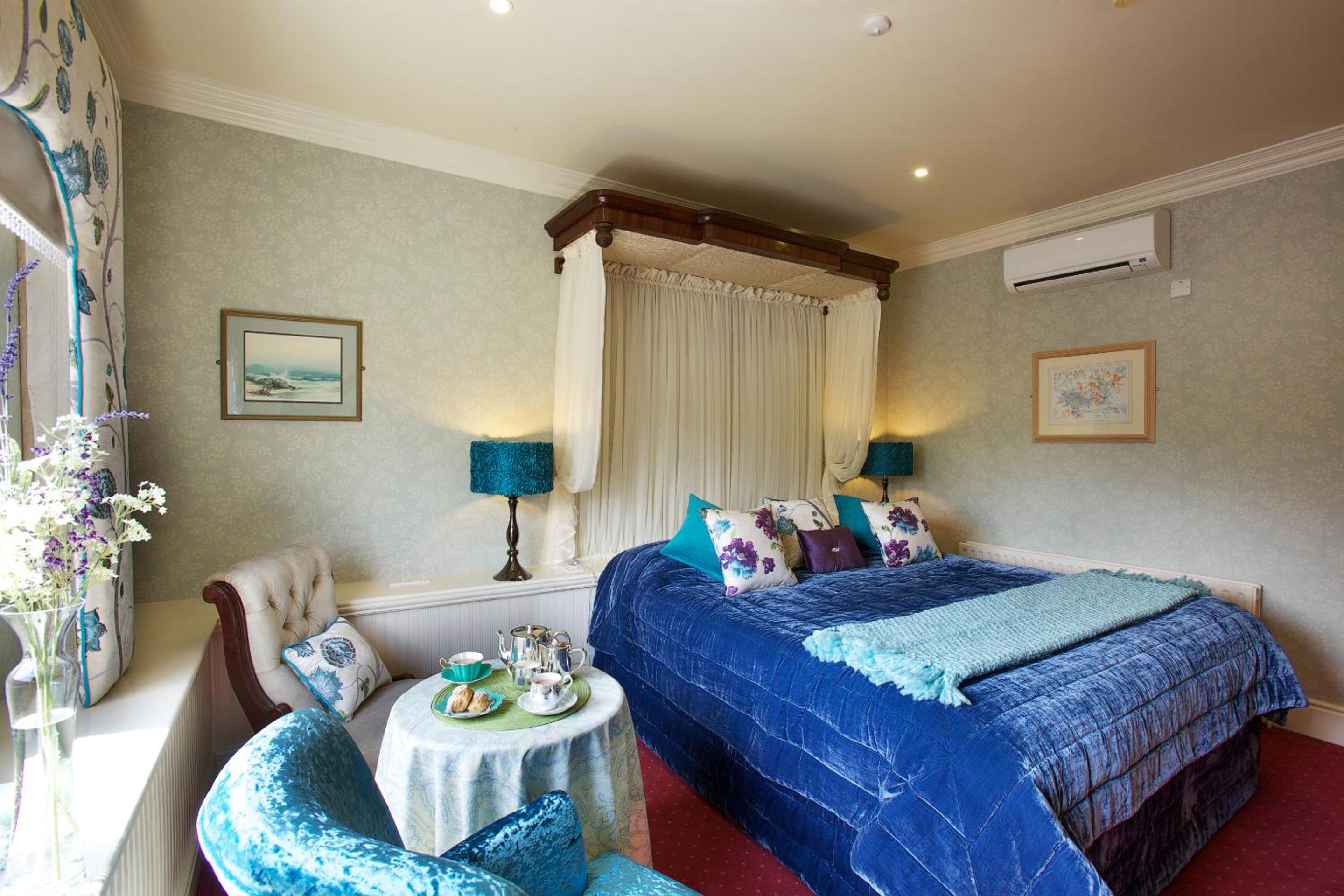 Superior Double or Twin Room photo 2