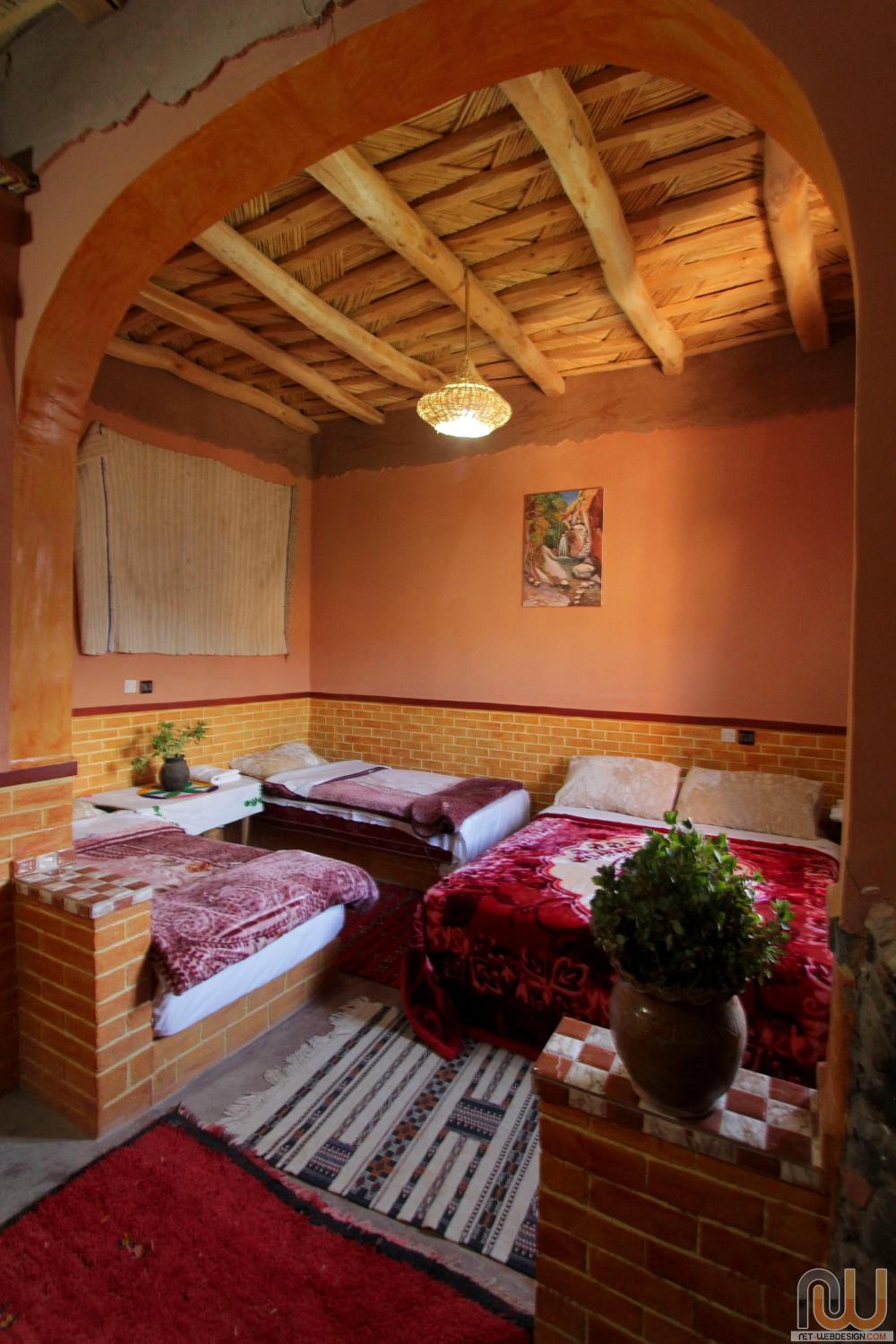Triple Room With Private Bathroom photo 1