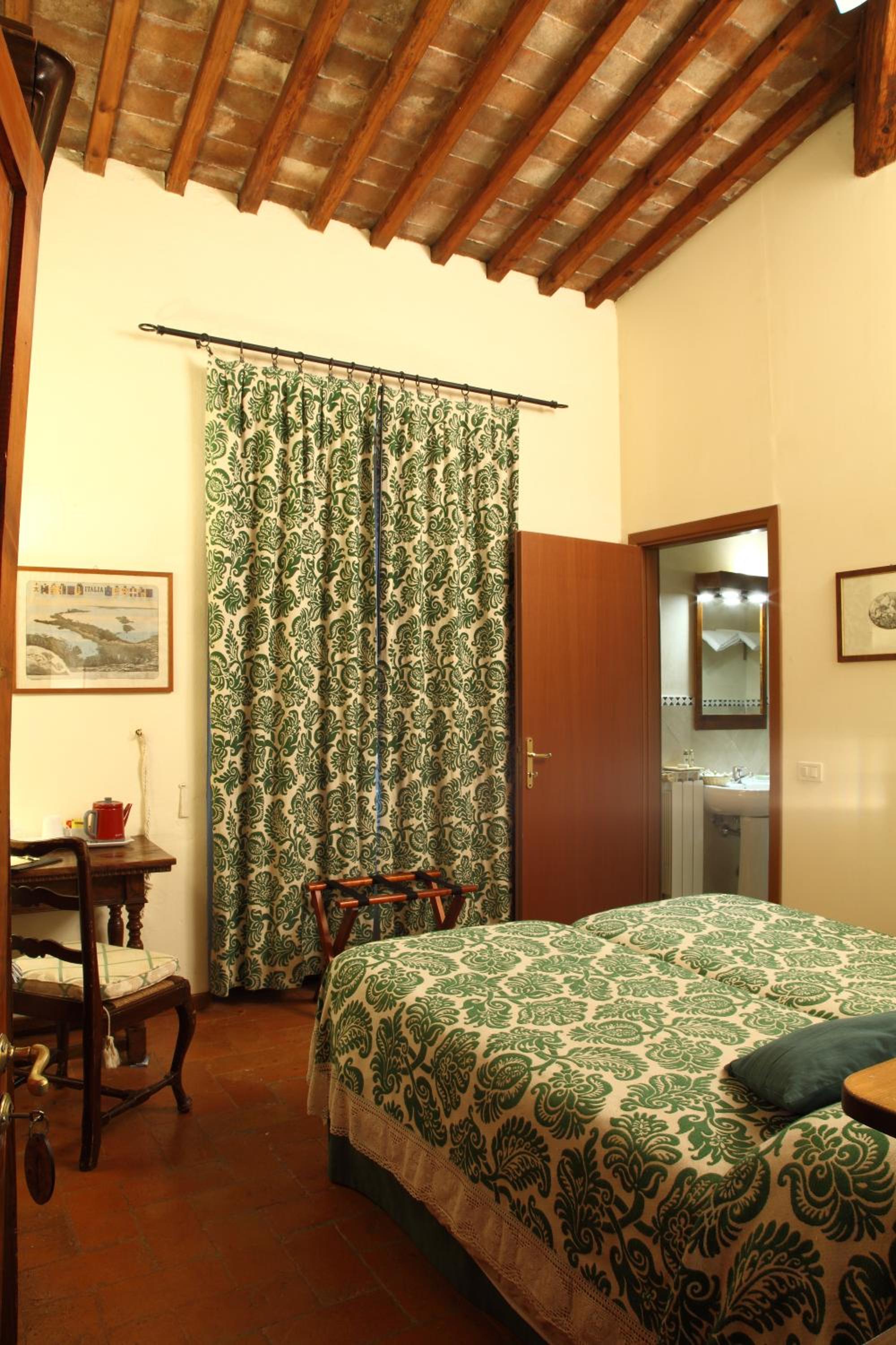 Twin Room photo 2