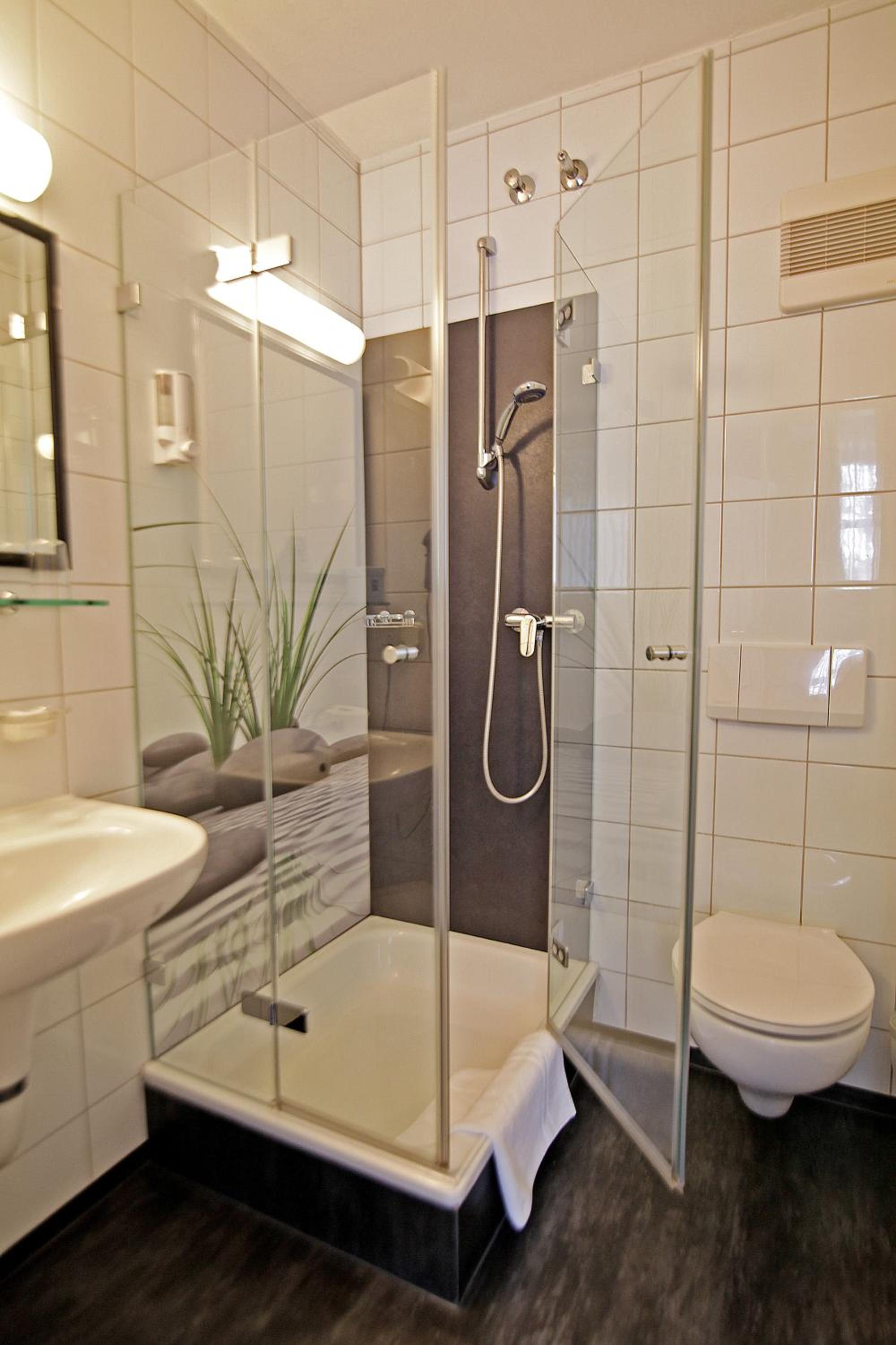 Double Room - Photo 6