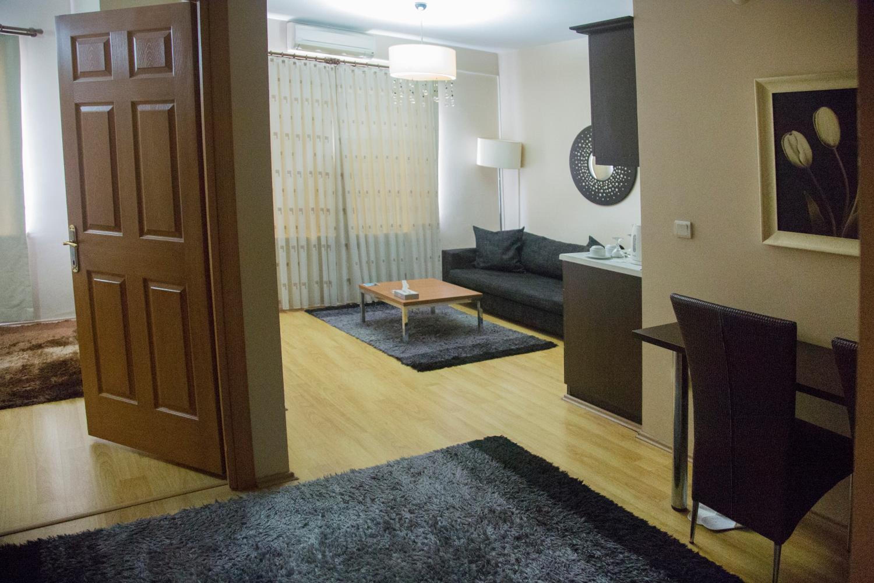 Standard Suite photo 3