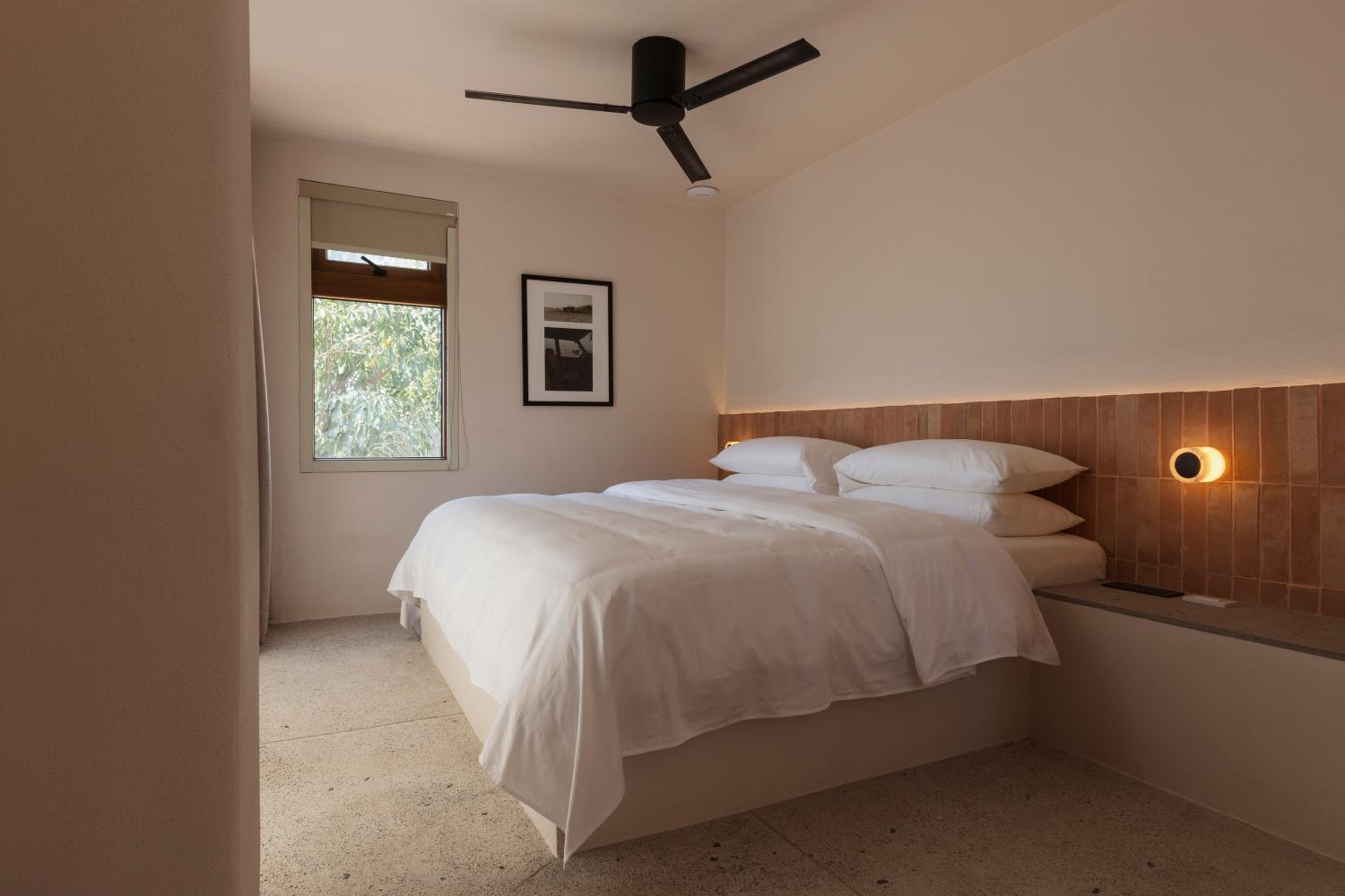 Superior King Room photo 2