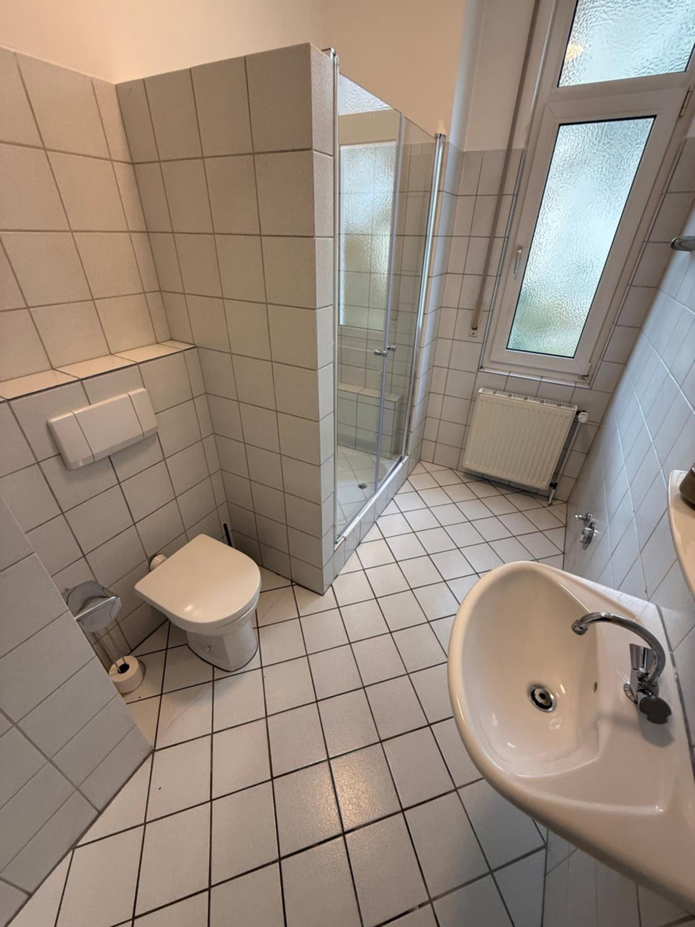 Two-Bedroom Apartment - Photo 8
