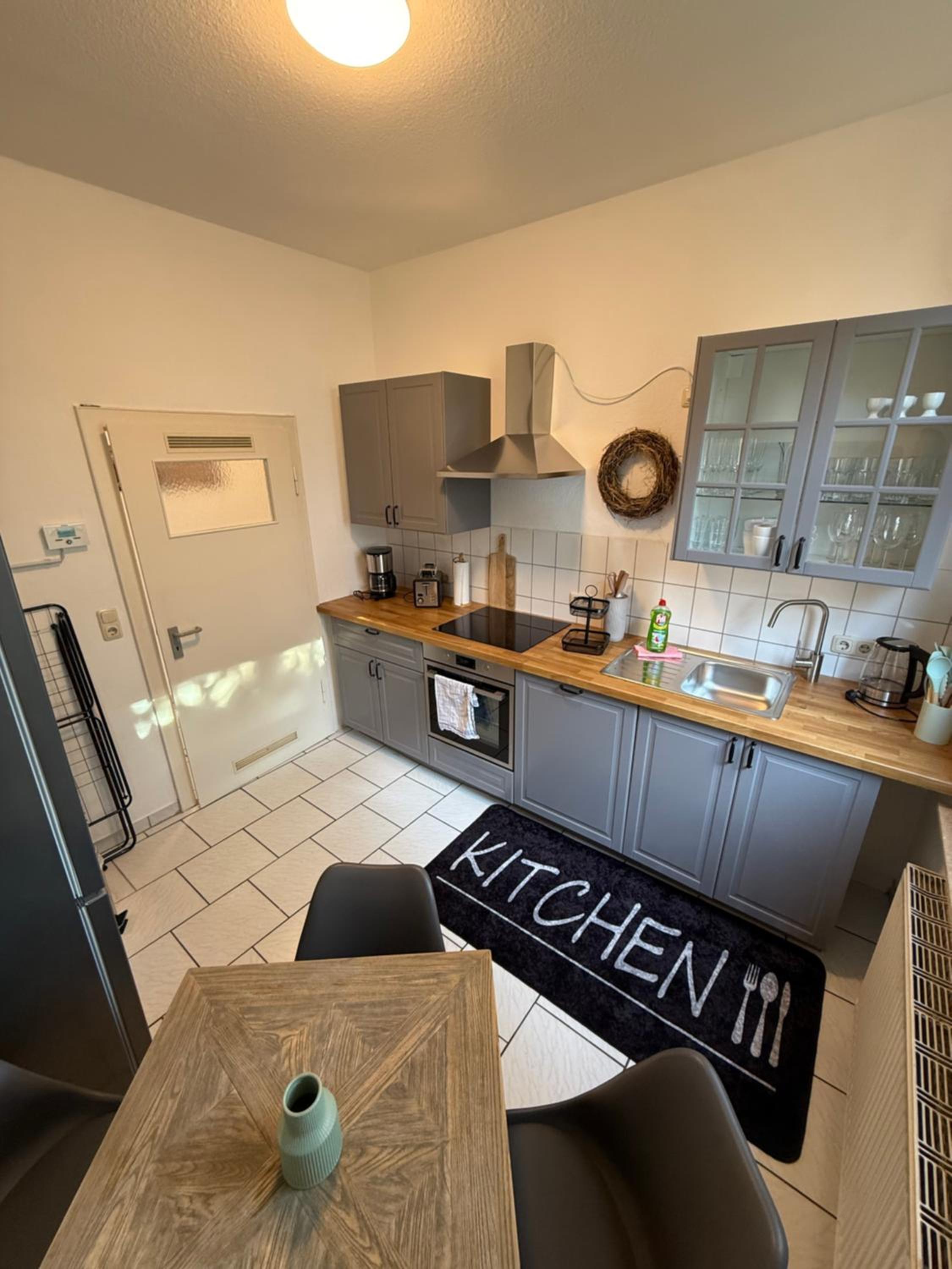 Two-Bedroom Apartment - Photo 7