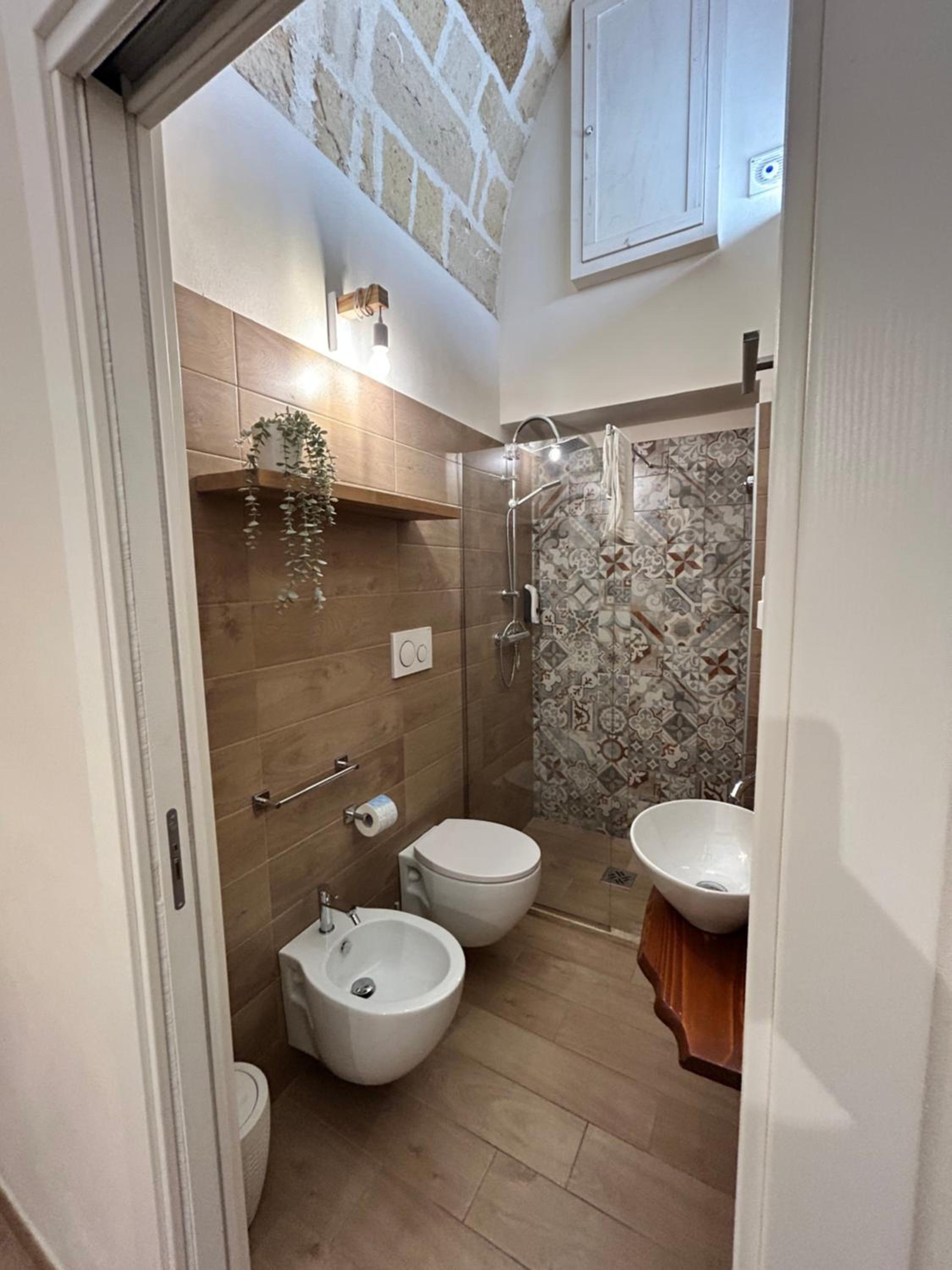 Double Room with Private Bathroom photo 2