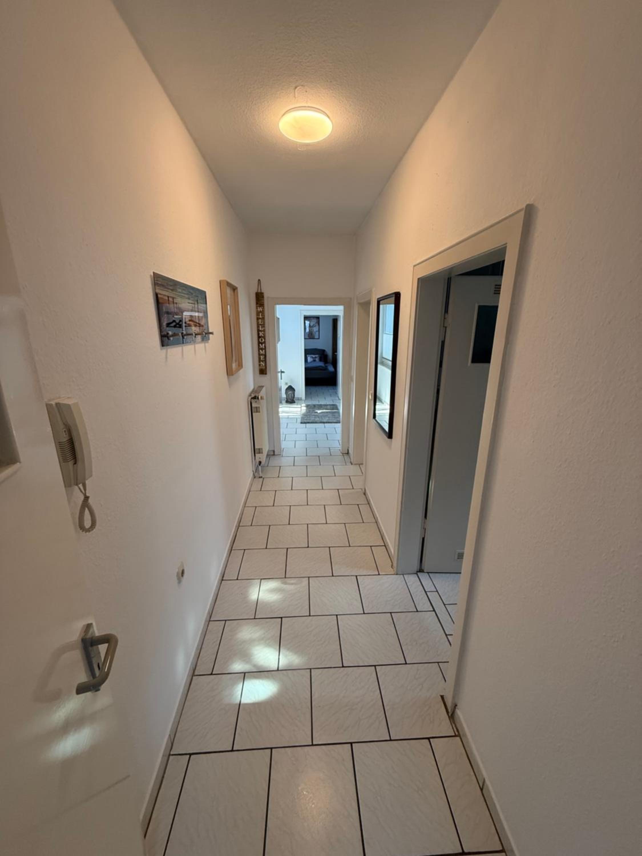 Two-Bedroom Apartment - Photo 5