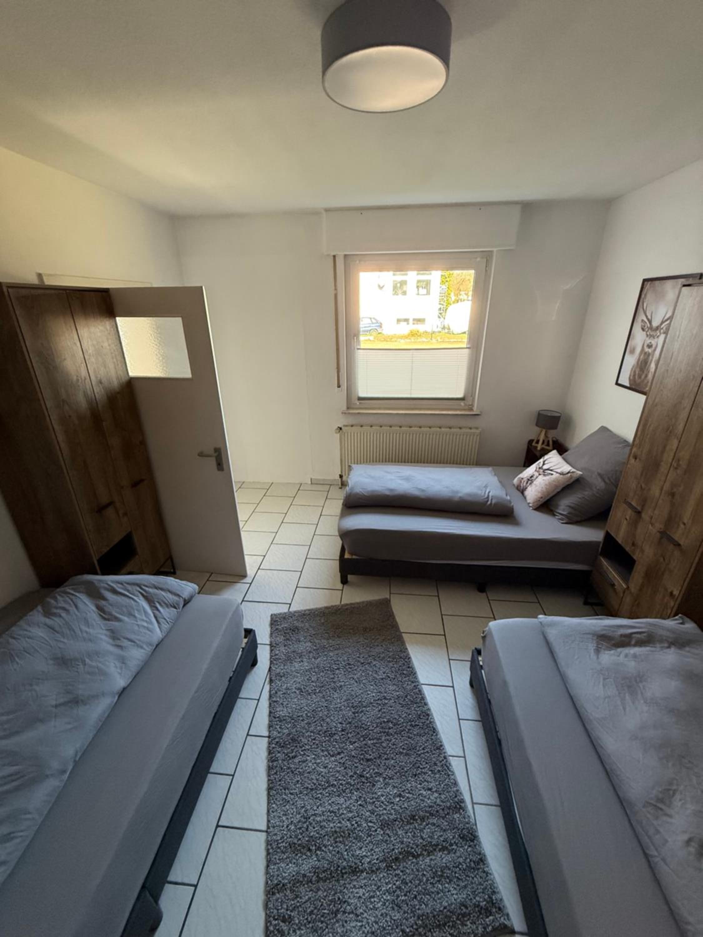 Two-Bedroom Apartment - Photo 2