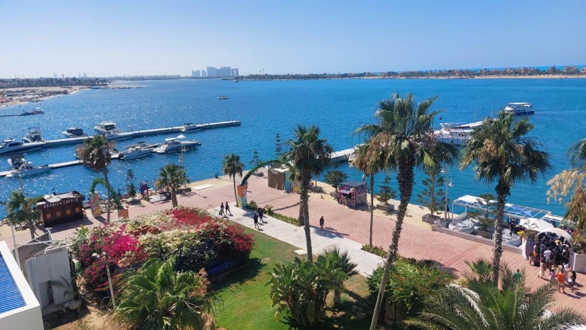 Two-Bedroom Apartment with Terrace and Sea View
