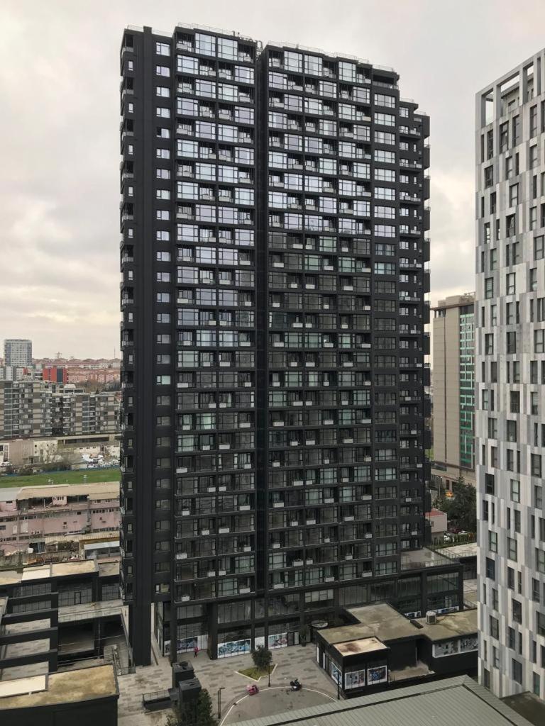 Deluxe One-Bedroom Apartment With City View photo 3