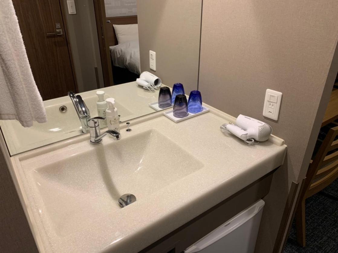 Standard Double Room - Photo 8