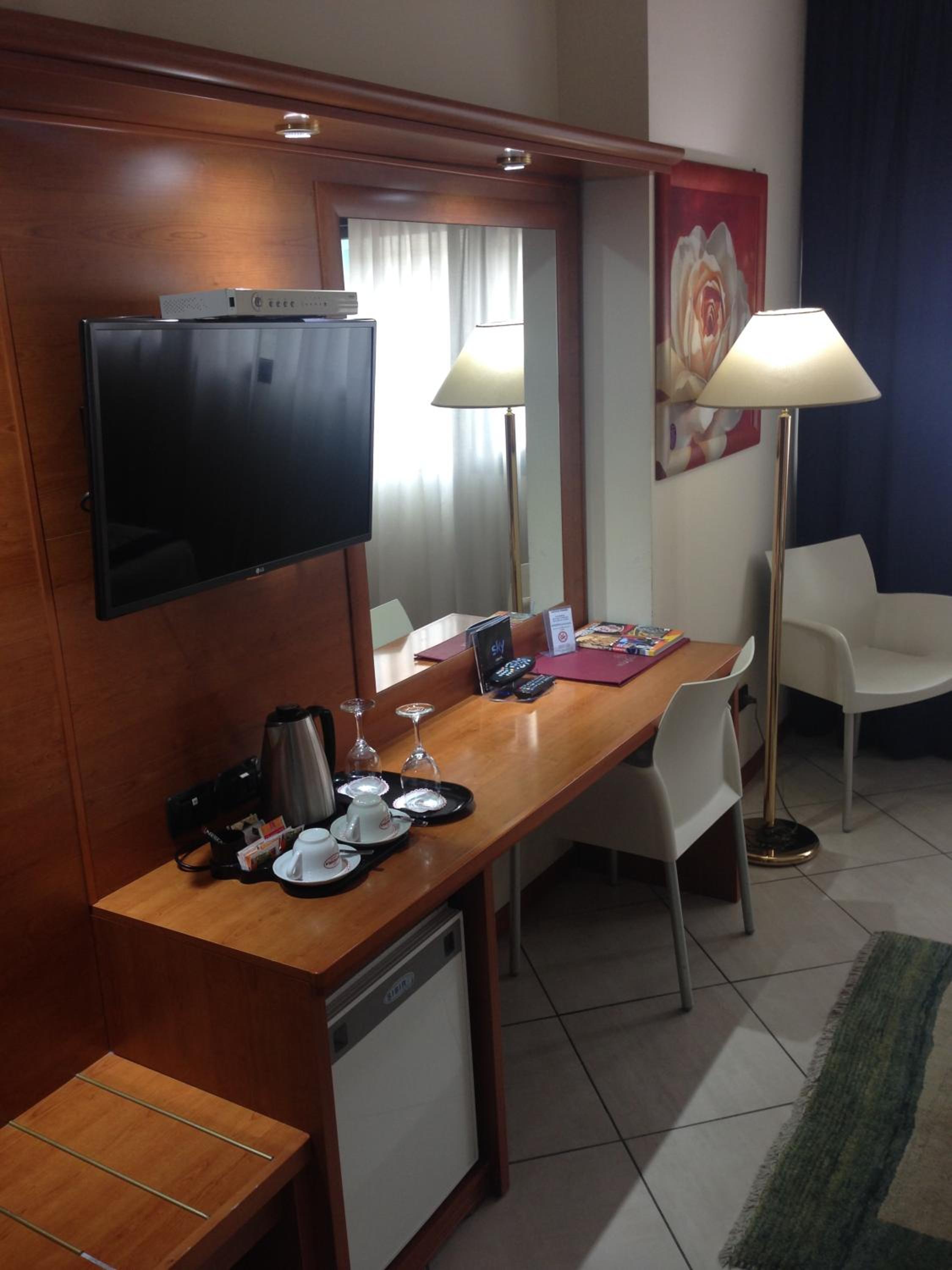 Double Room - Photo 3