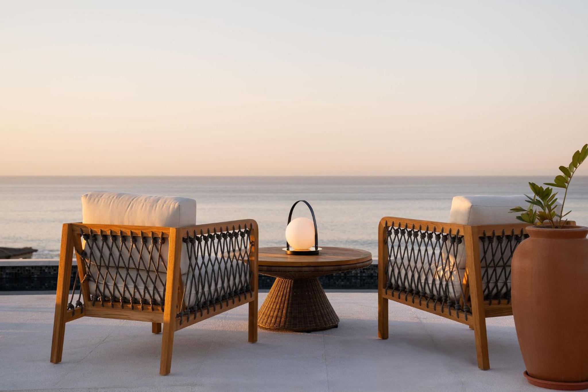 Ocean View 4-bedroom Rooftop Villa