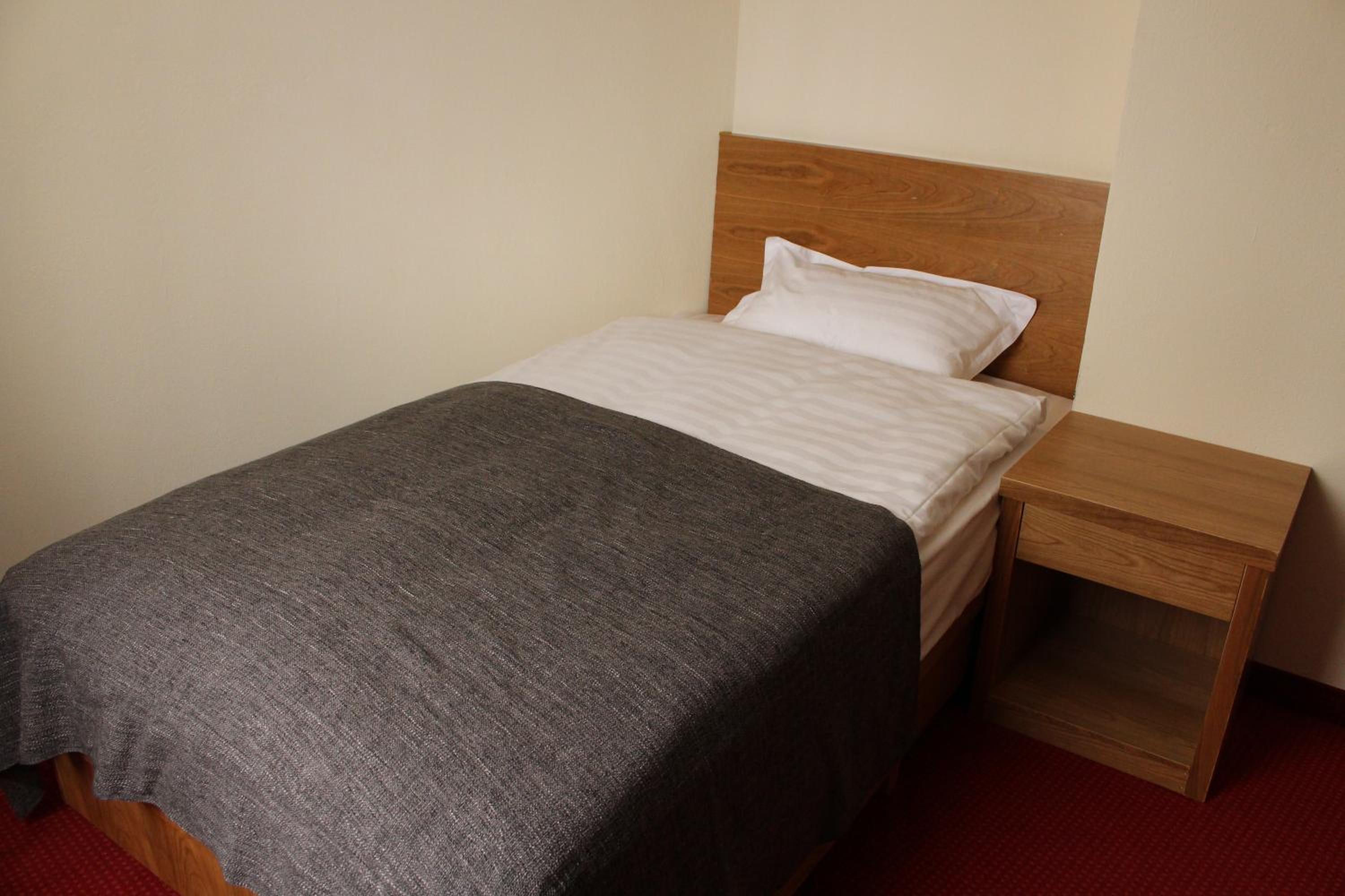 Single Room photo 2