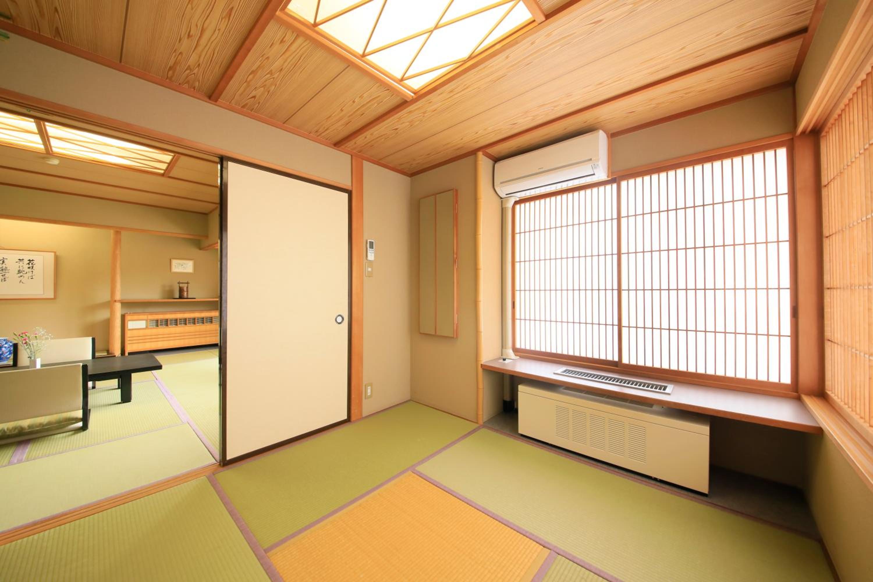 Japanese-Style Corner Room - Non-Smoking - Photo 3
