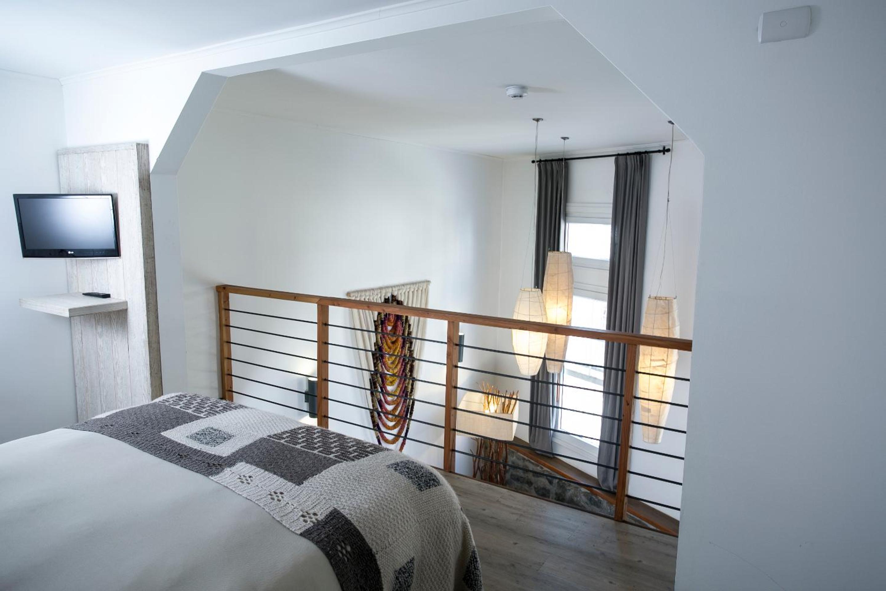 Loft Room photo 3