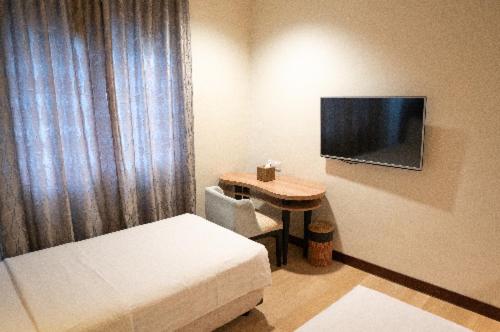 Superior Twin Room - Photo 4