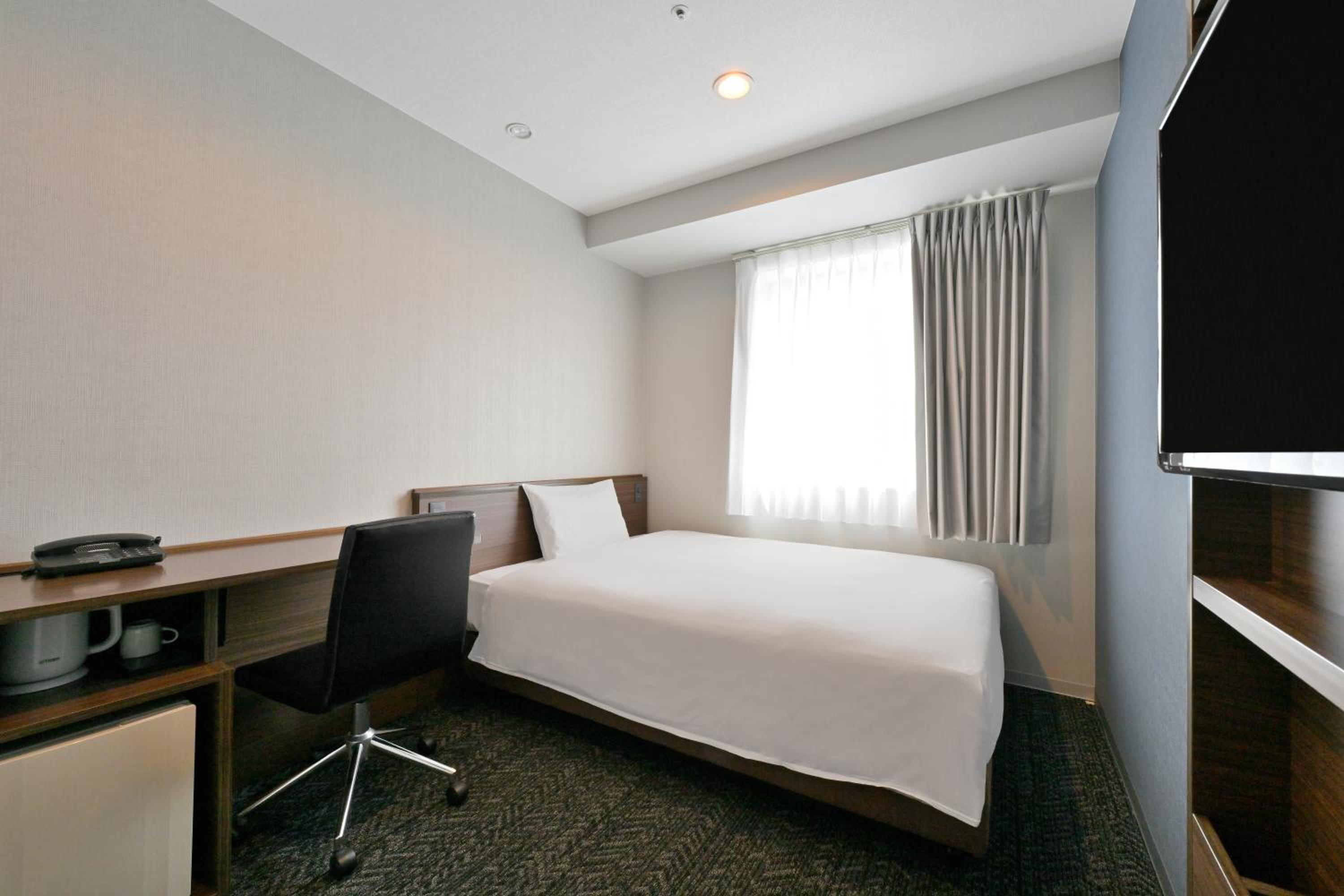 Single Room A - Non-Smoking