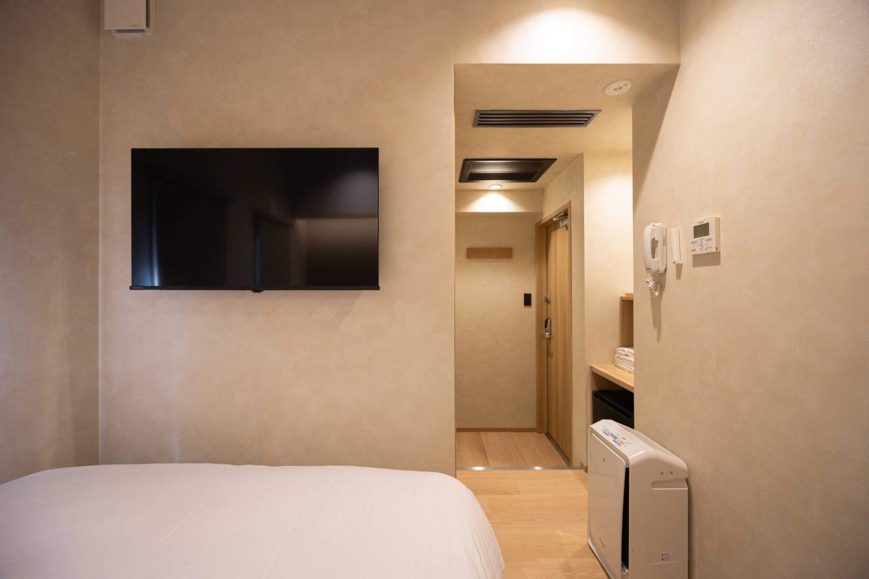 Small Double Room photo 2