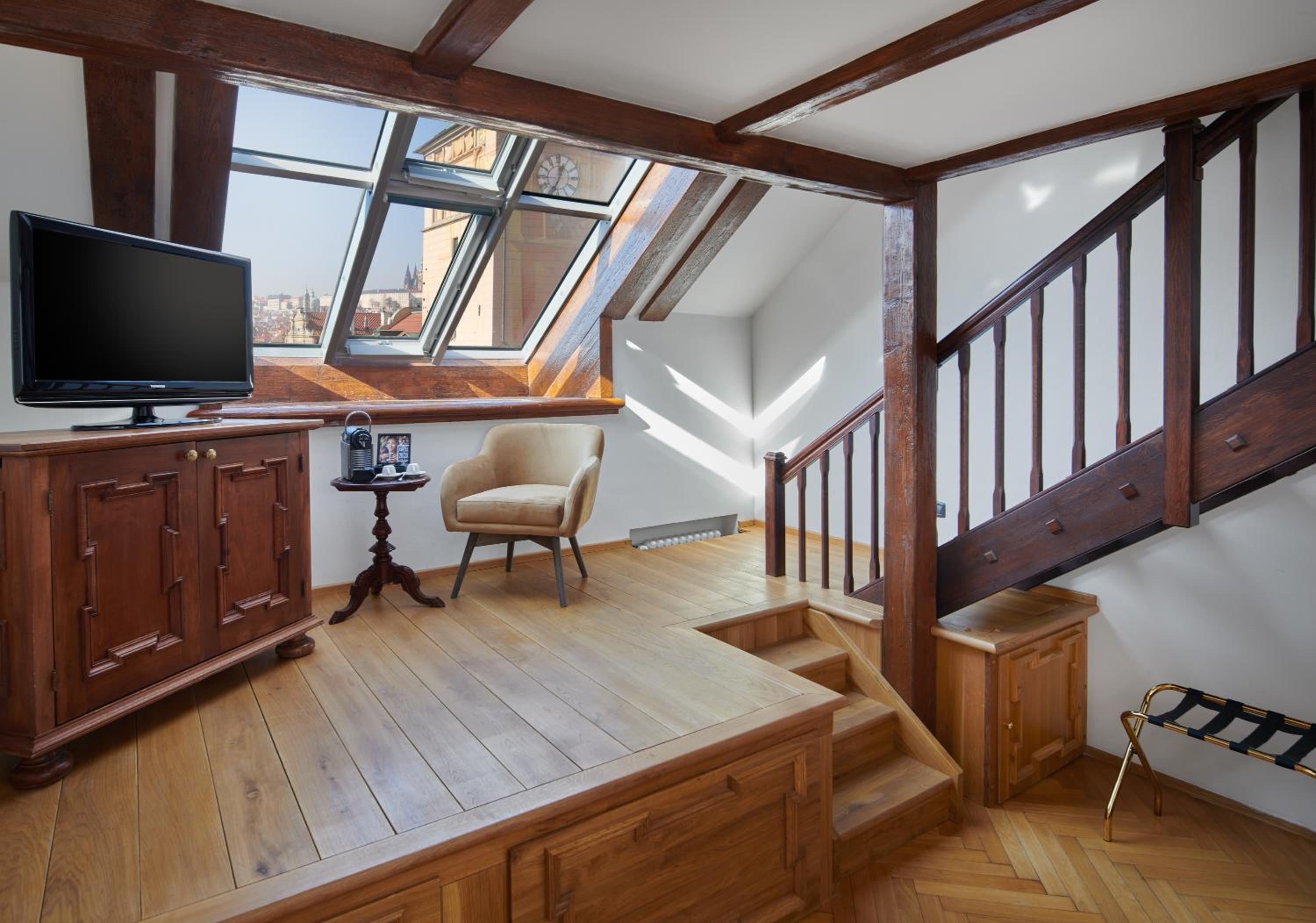 Prestige Suite with Castle View