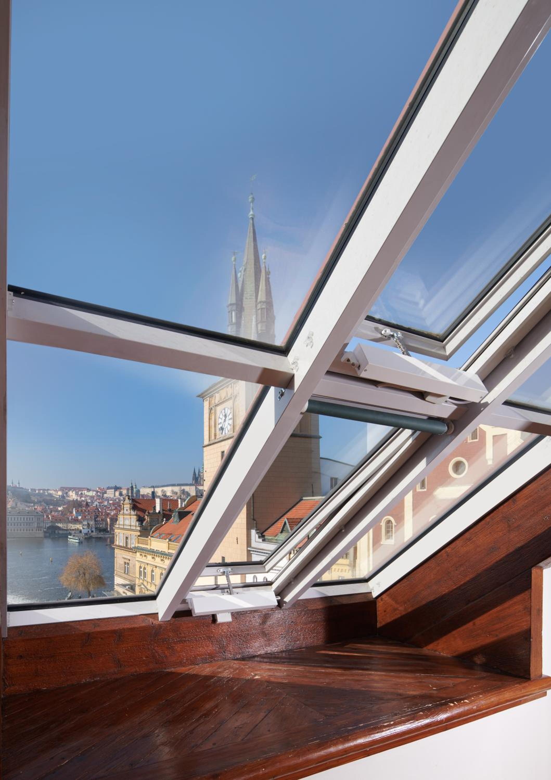 Prestige Suite with Castle View