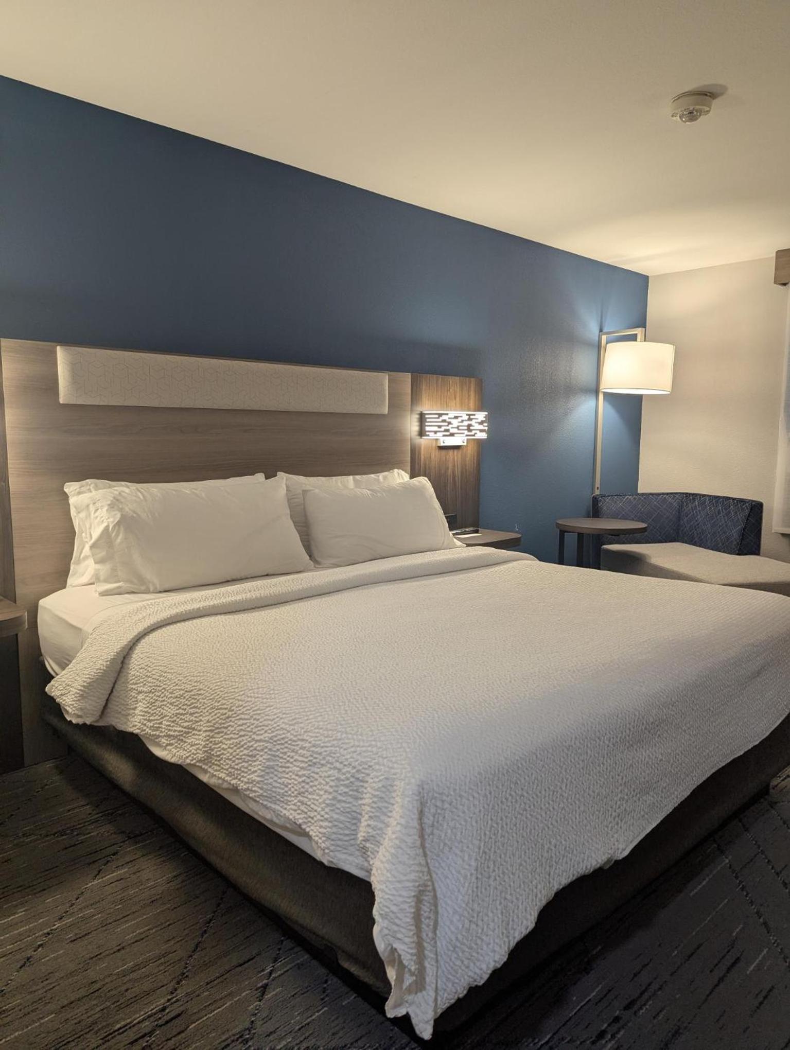 Standard Room - Photo 2