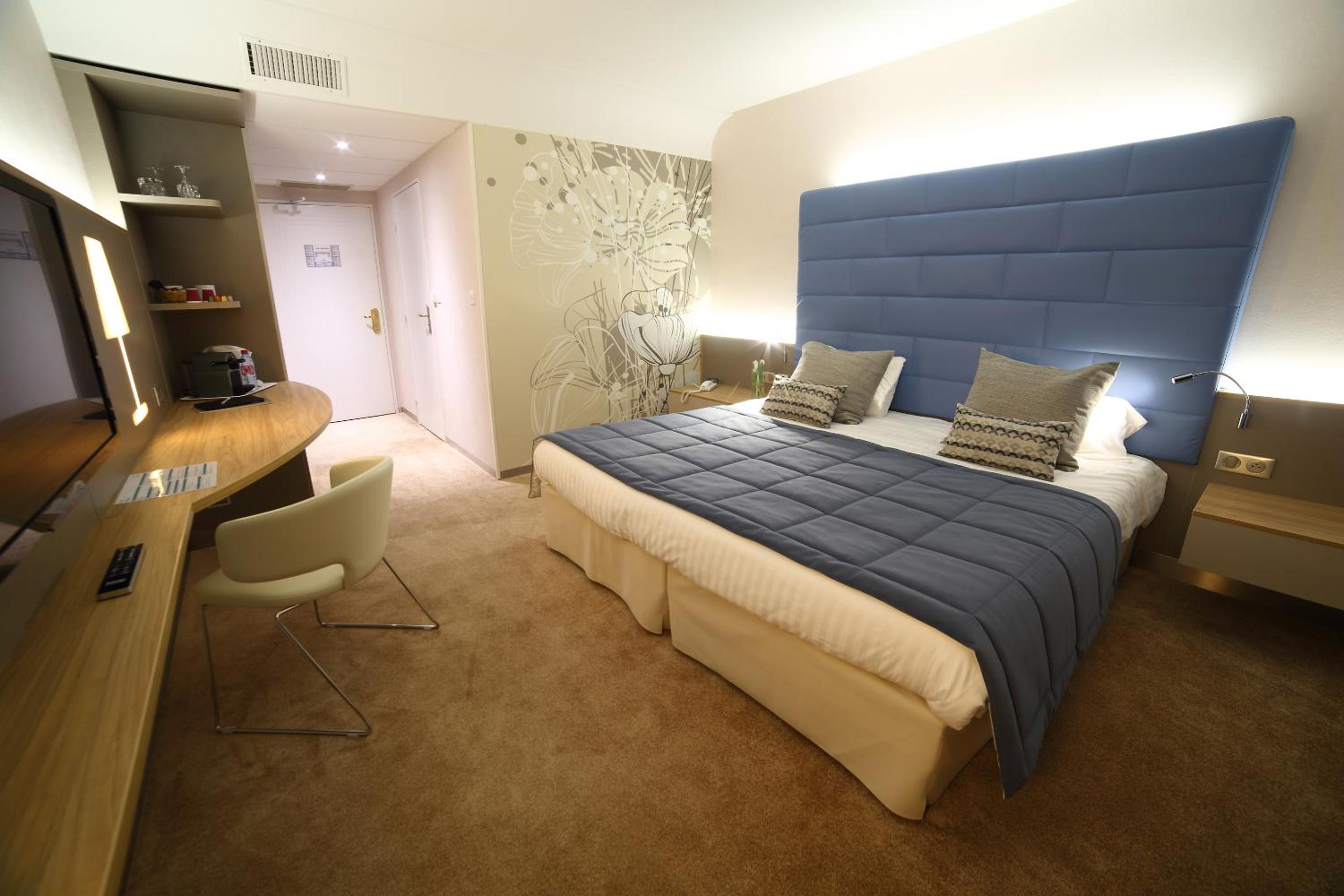 Superior Double Room - Photo 3