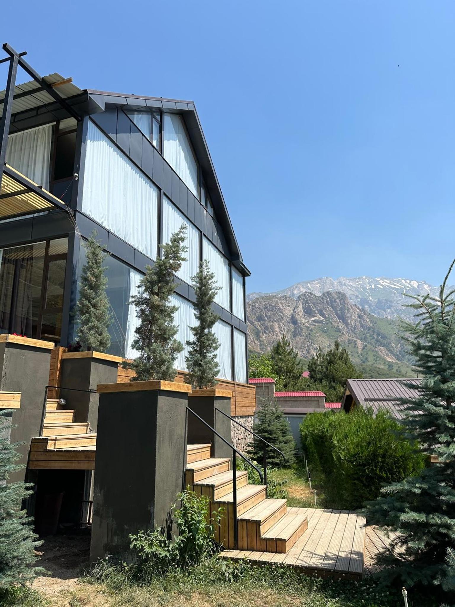 Superior Villa photo 2