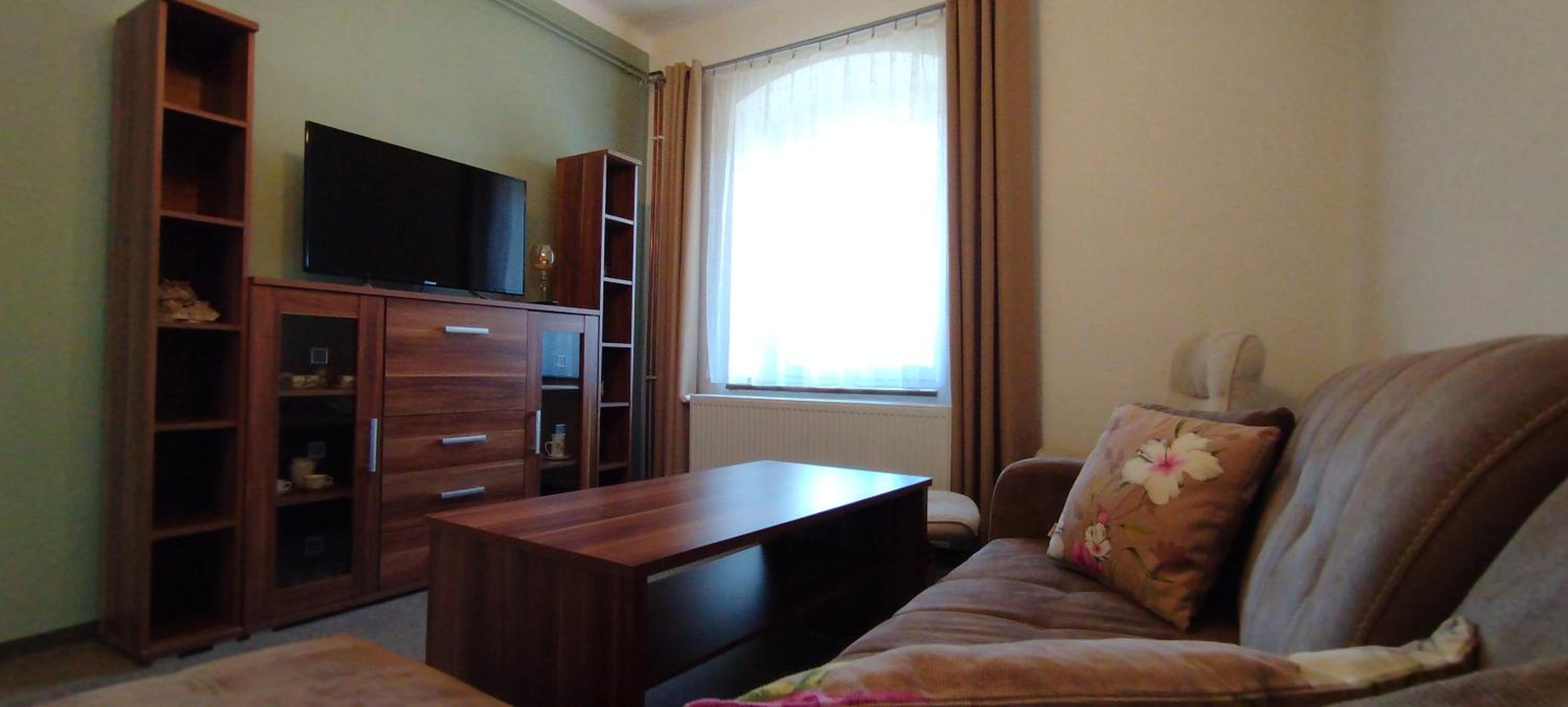 Family Studio - Photo 4