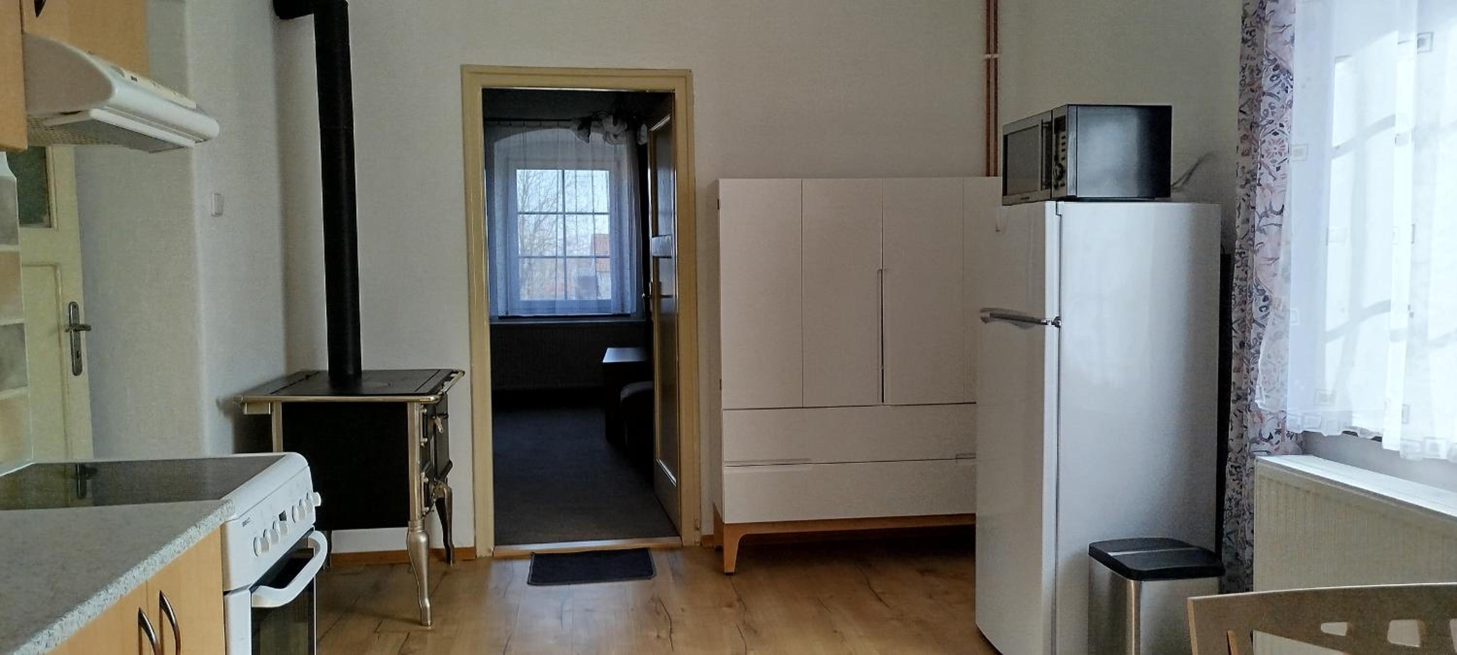 Family Studio - Photo 14