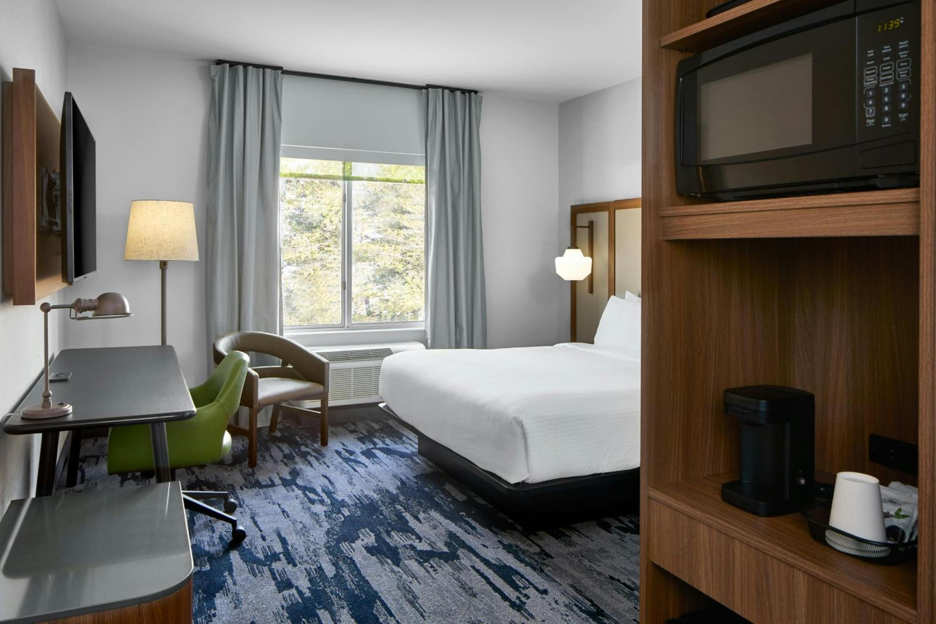 Standard King Room - Photo 1