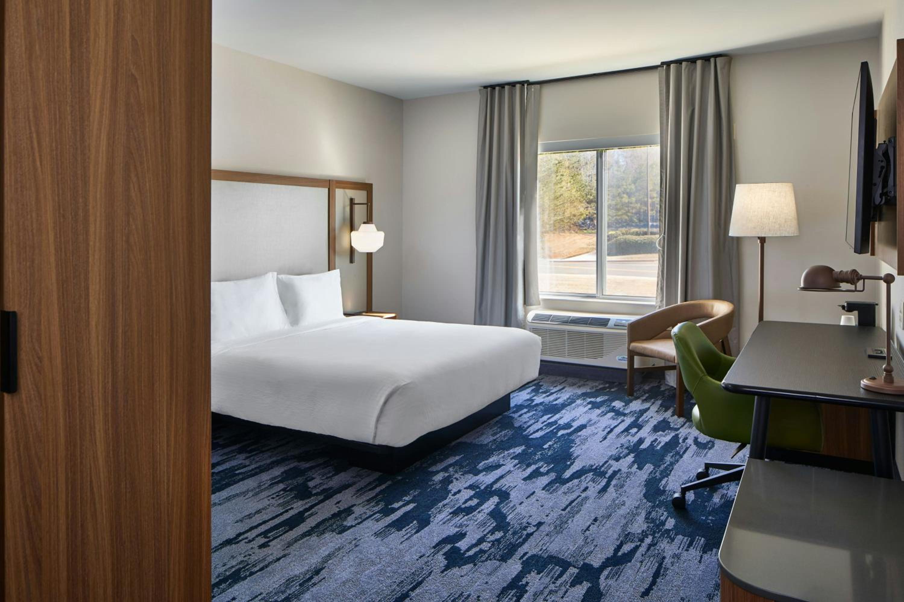 Standard King Room - Photo 4