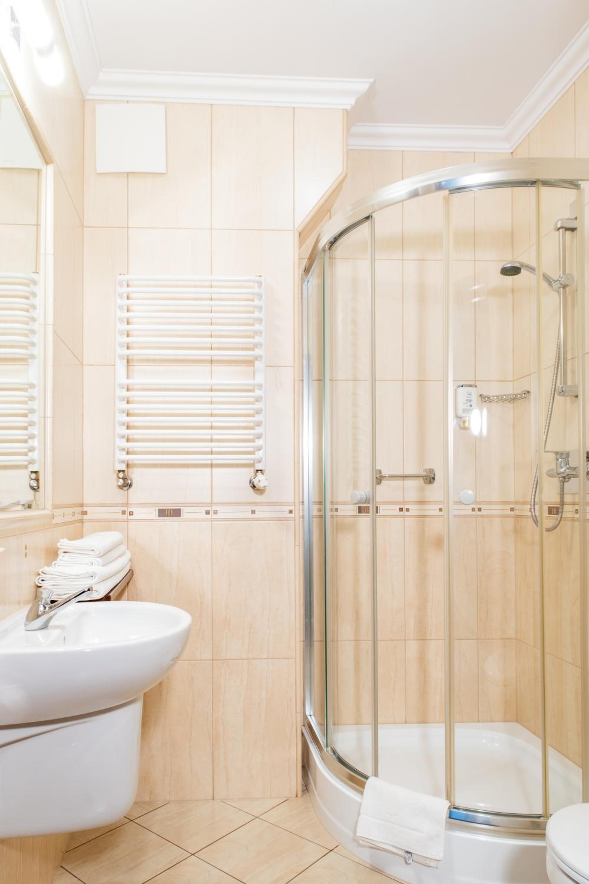 Triple Room with Private Bathroom