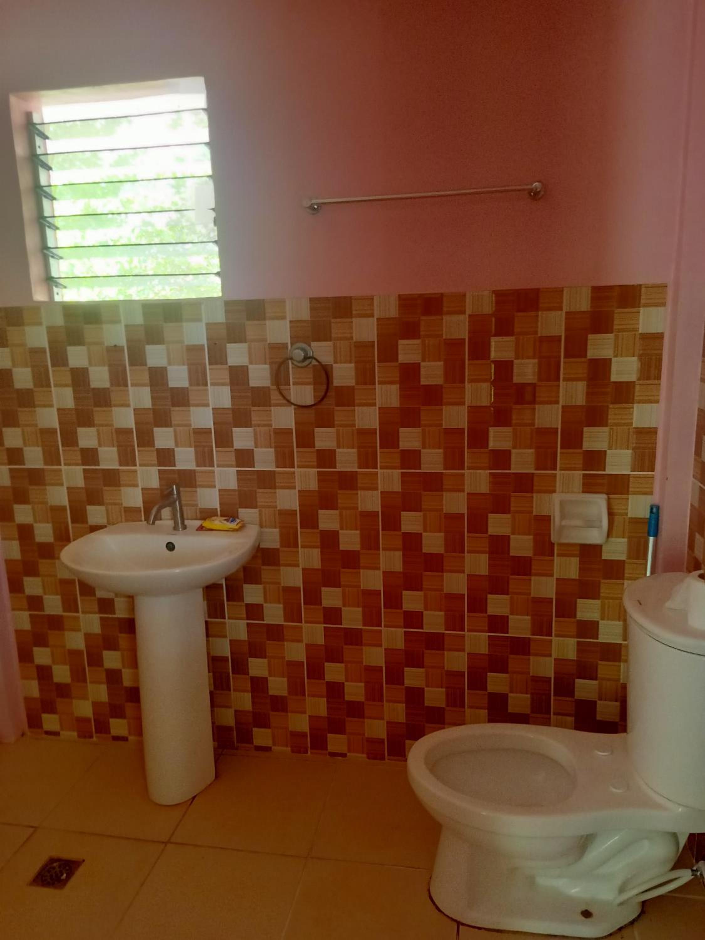 Budget Double Room photo 3