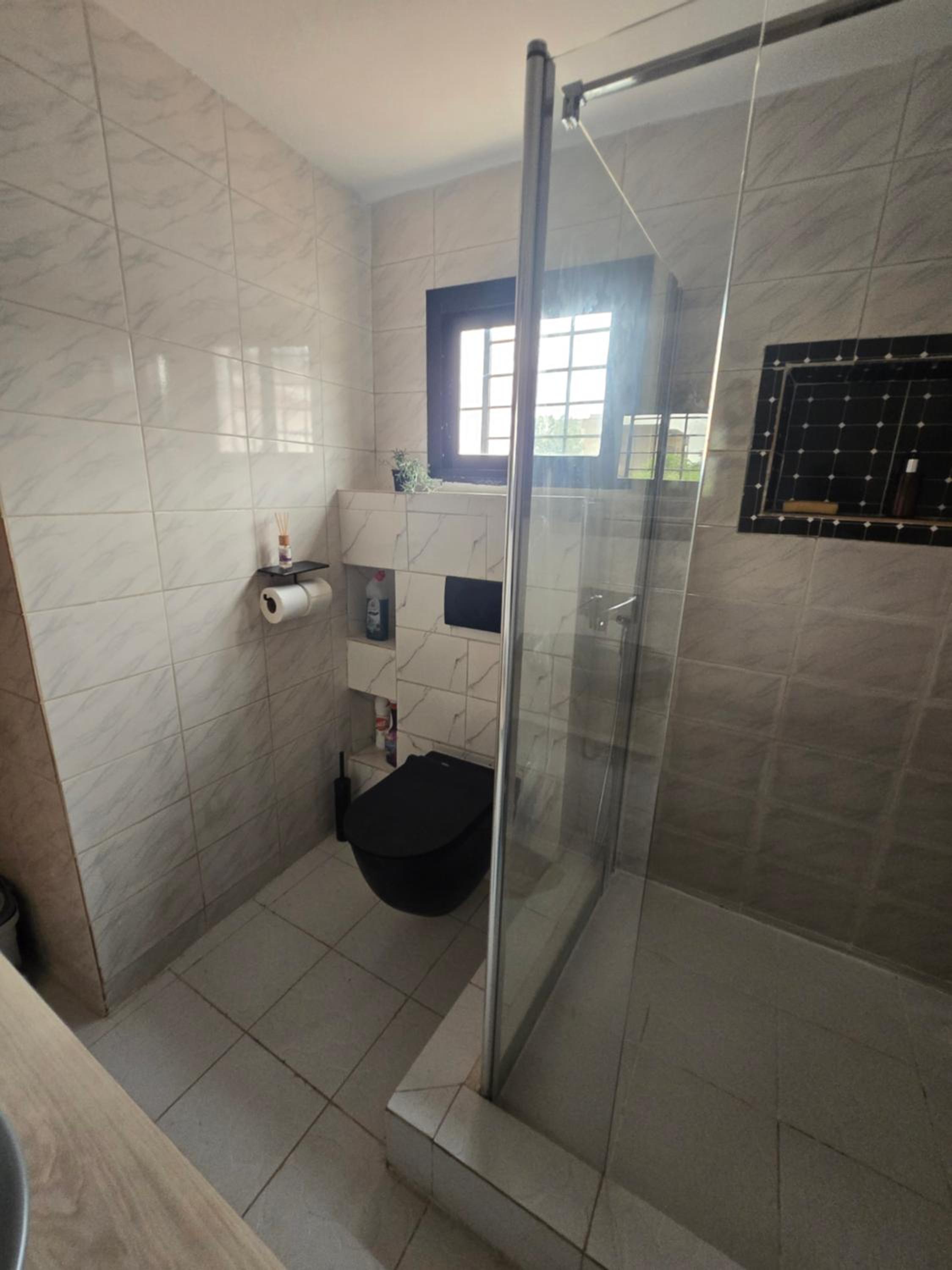 Two-Bedroom Apartment with Balcony photo 2