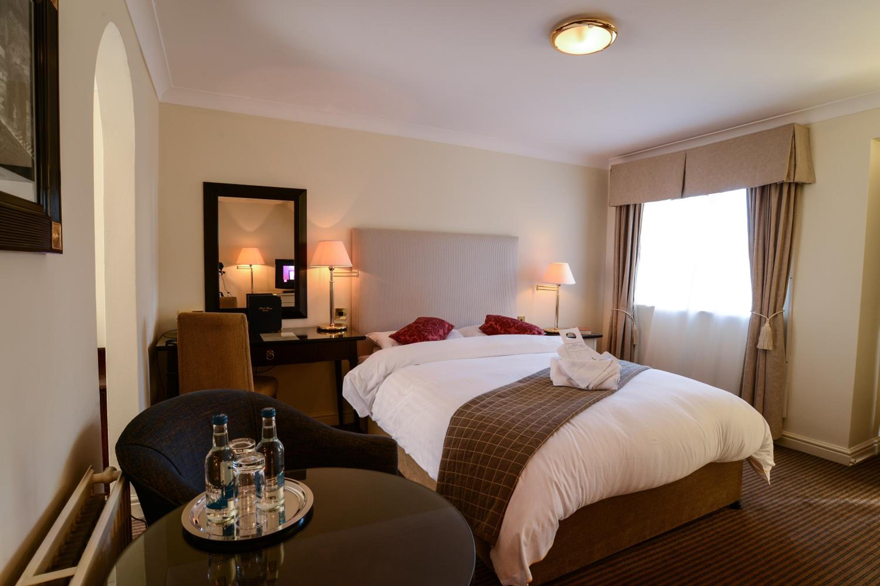 Standard  Double Room - Photo 8
