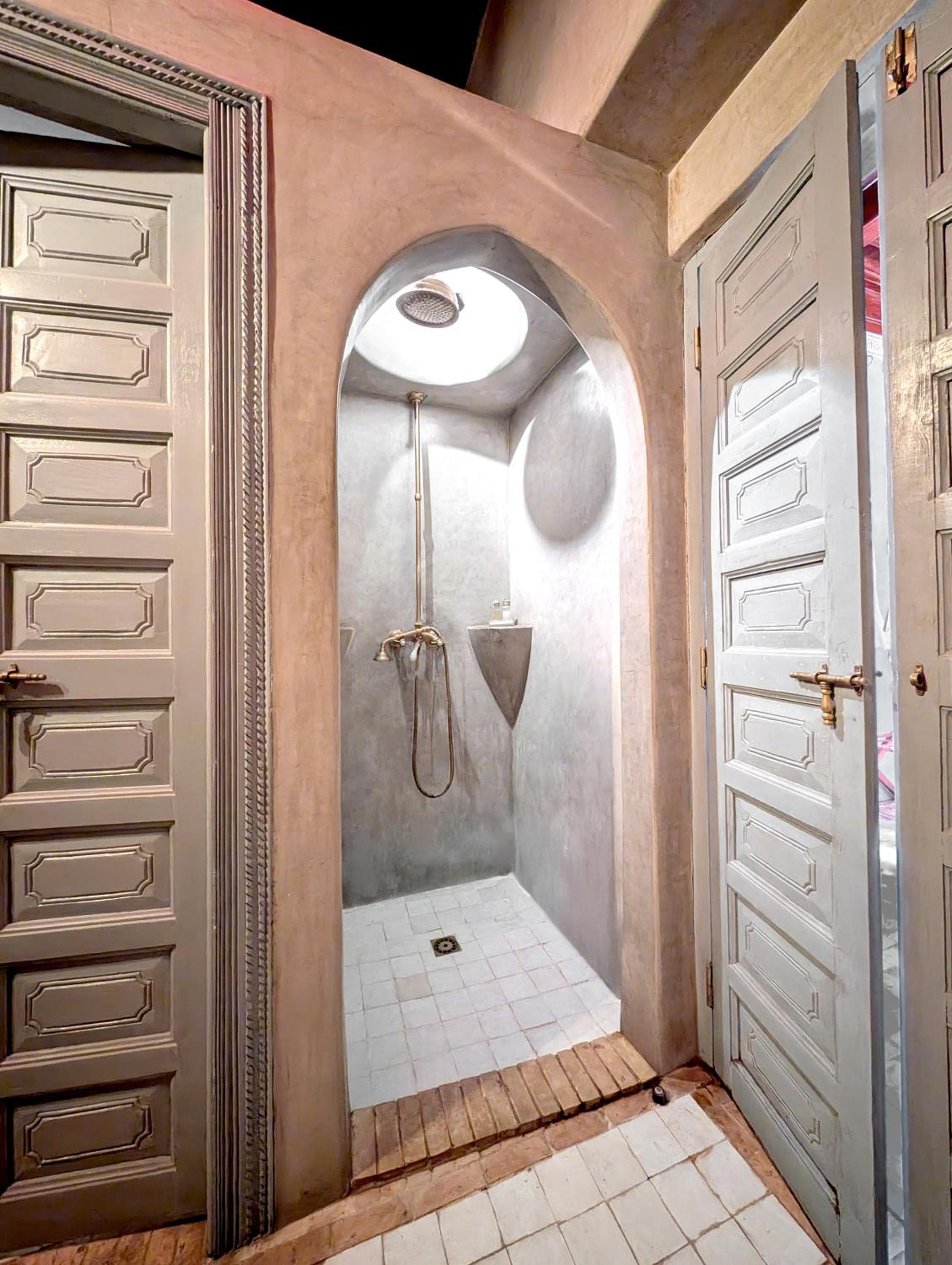 Standard Double Suite