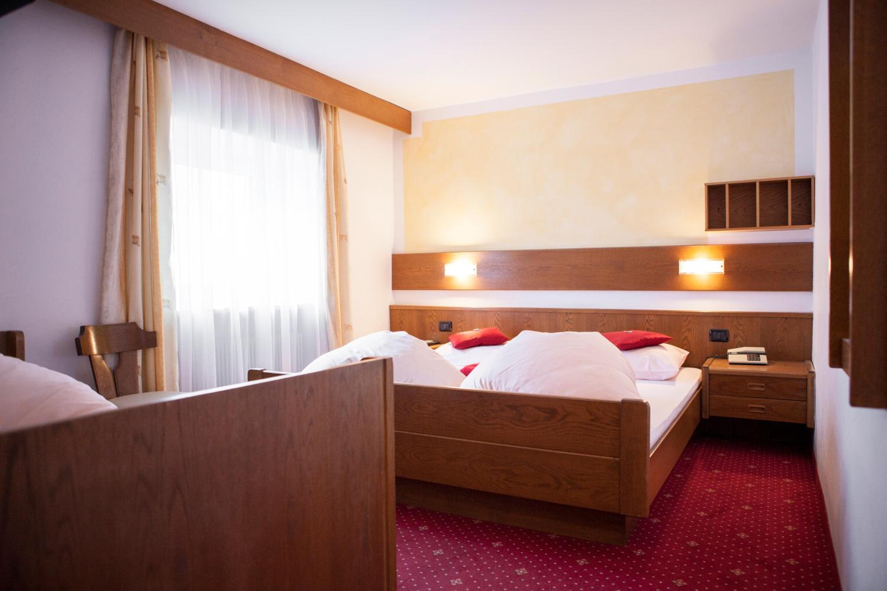 Double Room with Balcony photo 2