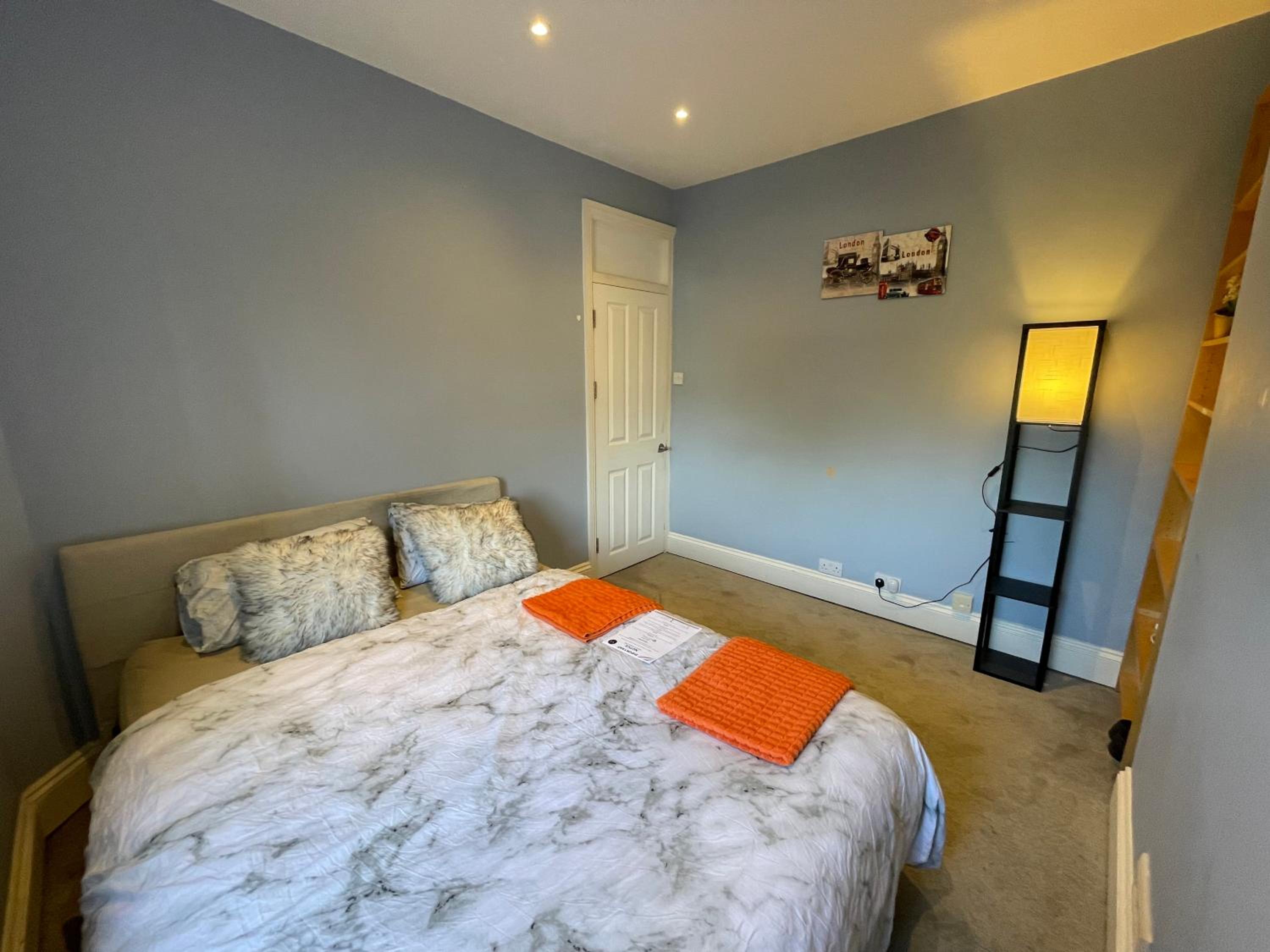 Economy Double Room photo 1