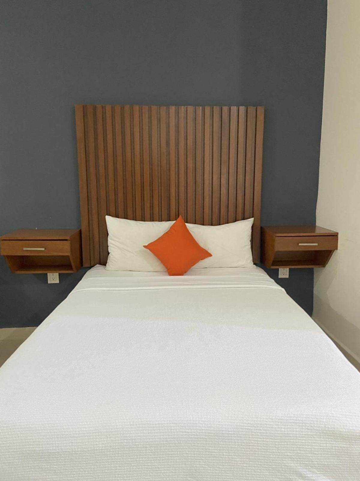 Double or Twin Room photo 2